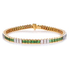 Natural Tsavorite Stones 4.02 carats in 14K Yellow Gold Bracelet with Diamonds