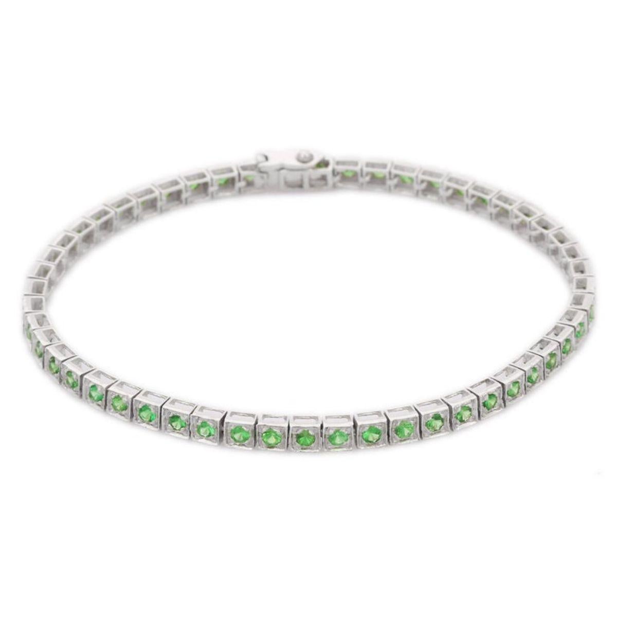 Women's Natural Tsavorite Tennis Bracelet Studded in 18kt Solid White Gold For Sale
