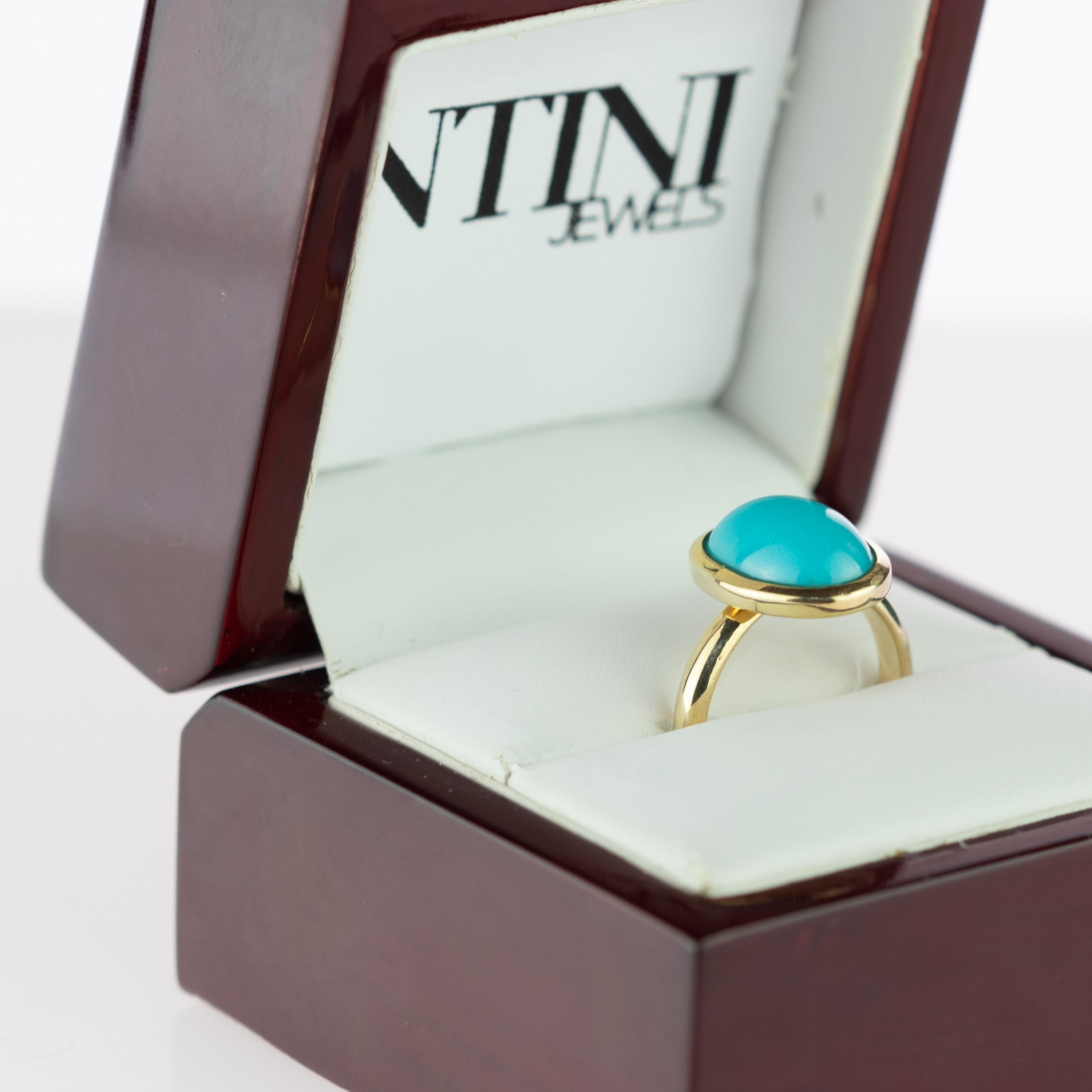 Natural Turquoise 18 Karat Yellow Gold Solitaire Bezel Set Oval Cocktail Ring 2