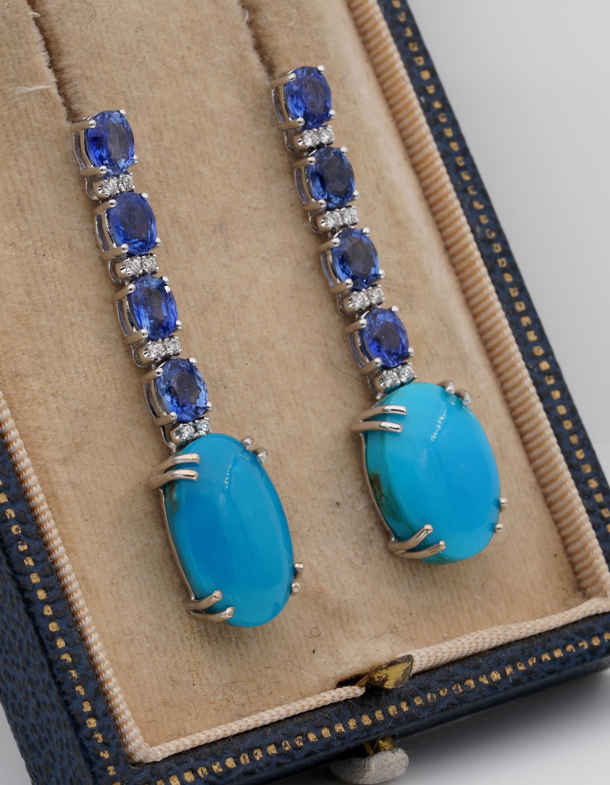 Magic Blue Hues
Sign of distinction are given by these vintage earrings dating 1960 ca
Hand crafted of solid 18 KT gold in a tasteful design to match any time
A line of selected natural NO HEAT Ceylon Sapphires – bright lovely Blue boast at the top,