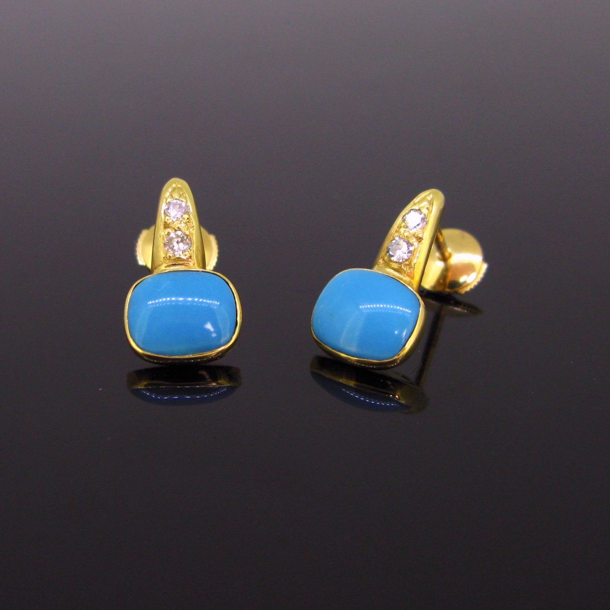 Modern Natural Turquoise and Diamonds Yellow Gold Studs Earrings For Sale