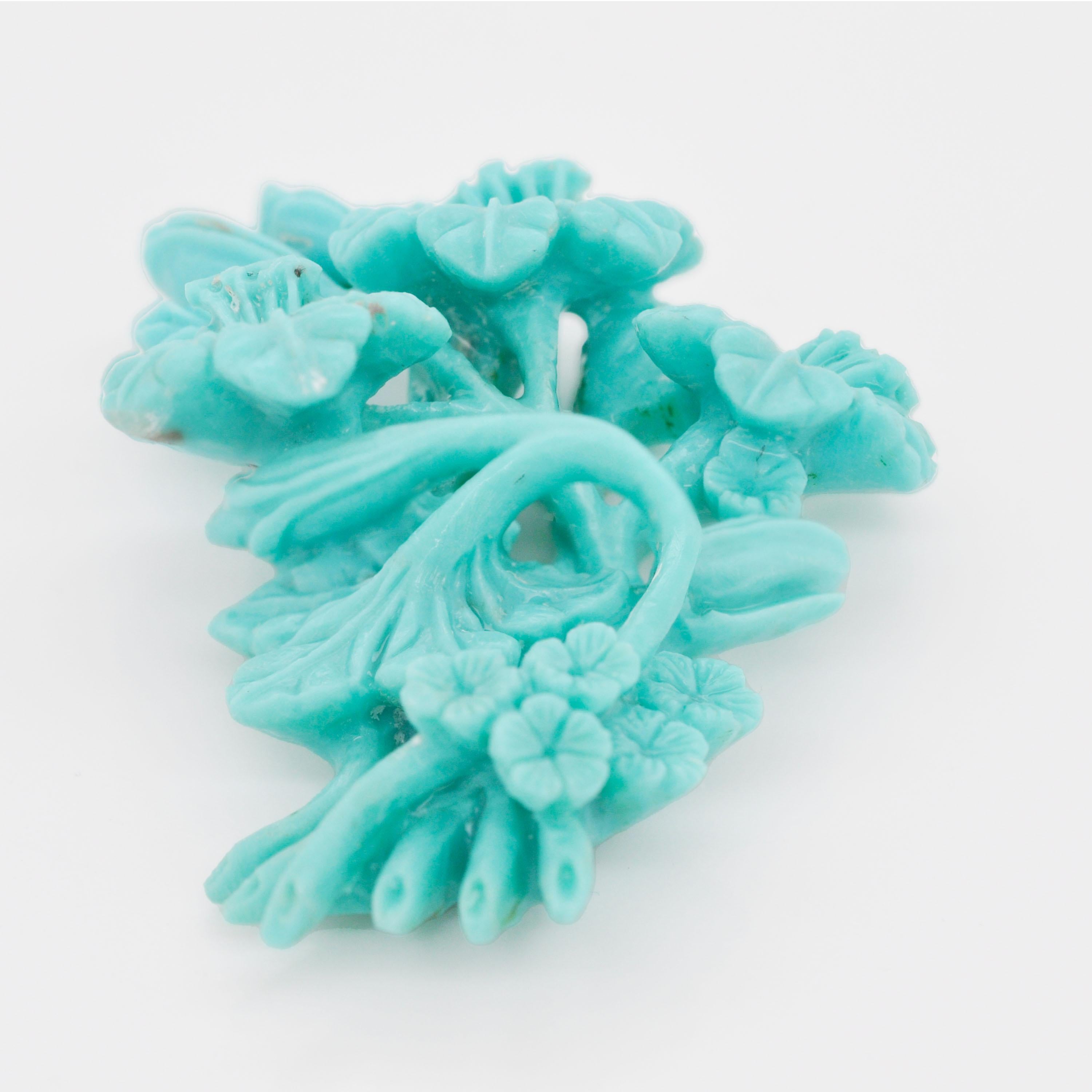 Natural Turquoise Arizona Hand-Carved Bouquet Loose Gemstone Pendant Brooch In New Condition For Sale In Jaipur, Rajasthan