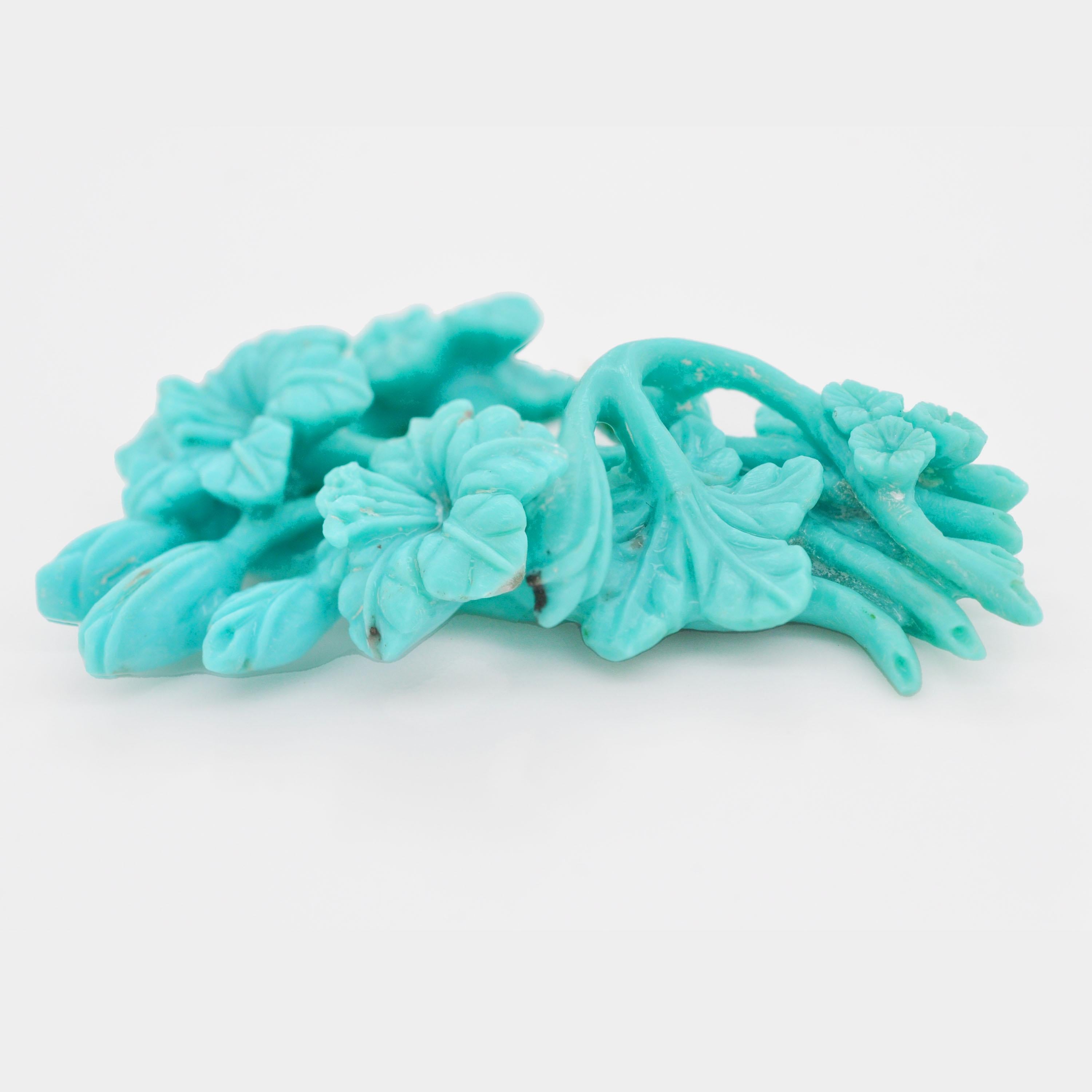 Natural Turquoise Arizona Hand-Carved Bouquet Loose Gemstone Pendant Brooch For Sale 1