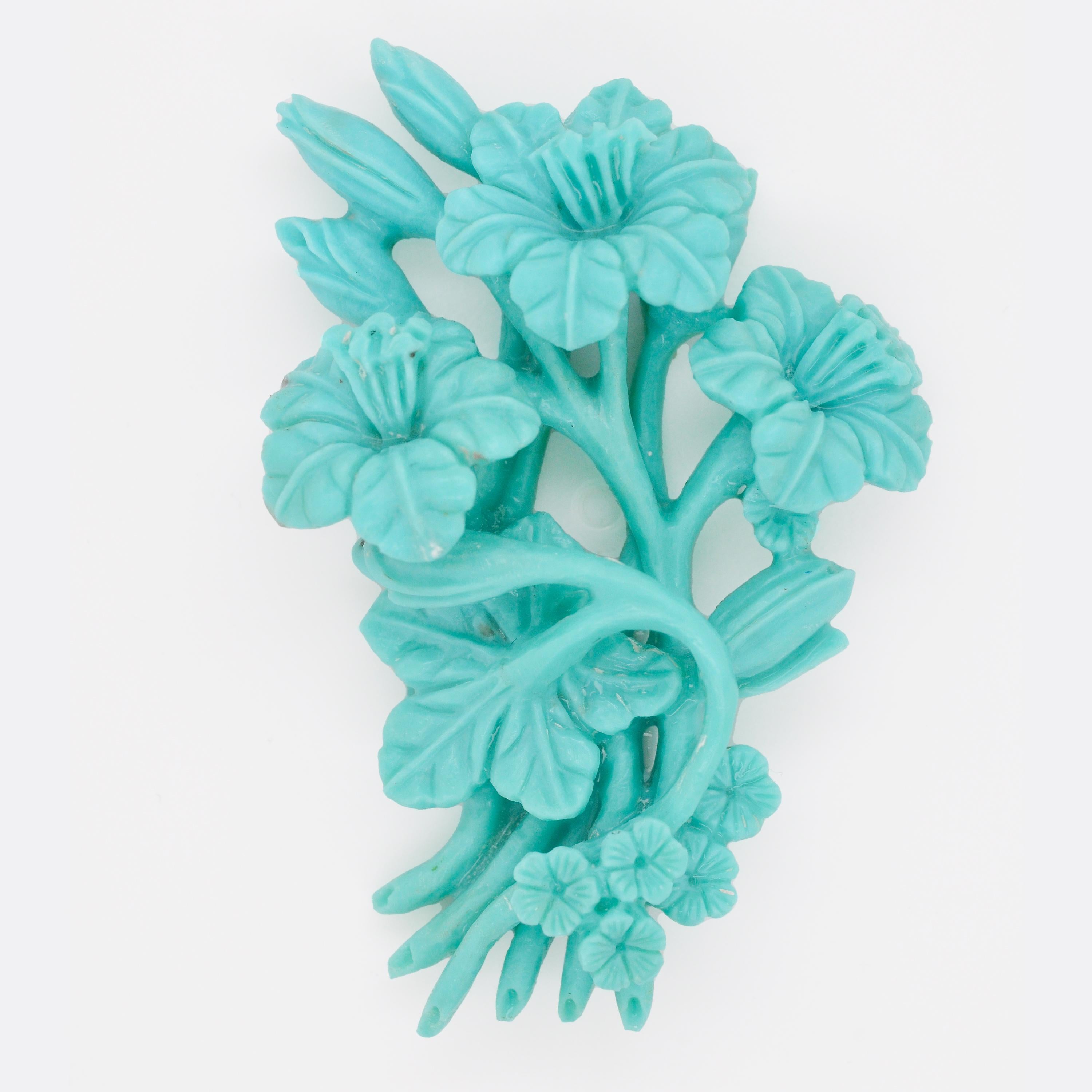 Natural Turquoise Arizona Hand-Carved Bouquet Loose Gemstone Pendant Brooch For Sale 2
