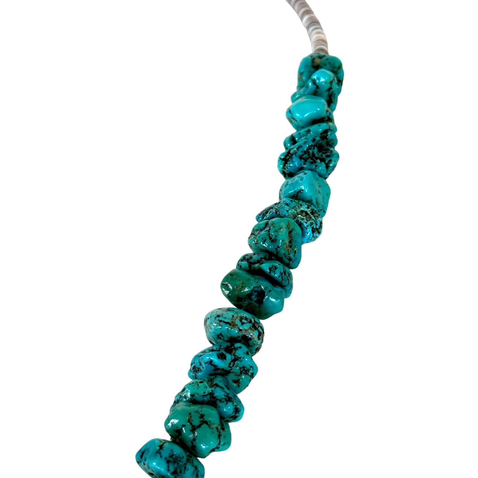 Arts and Crafts Collier de perles de turquoise naturelle des années 1980 en vente