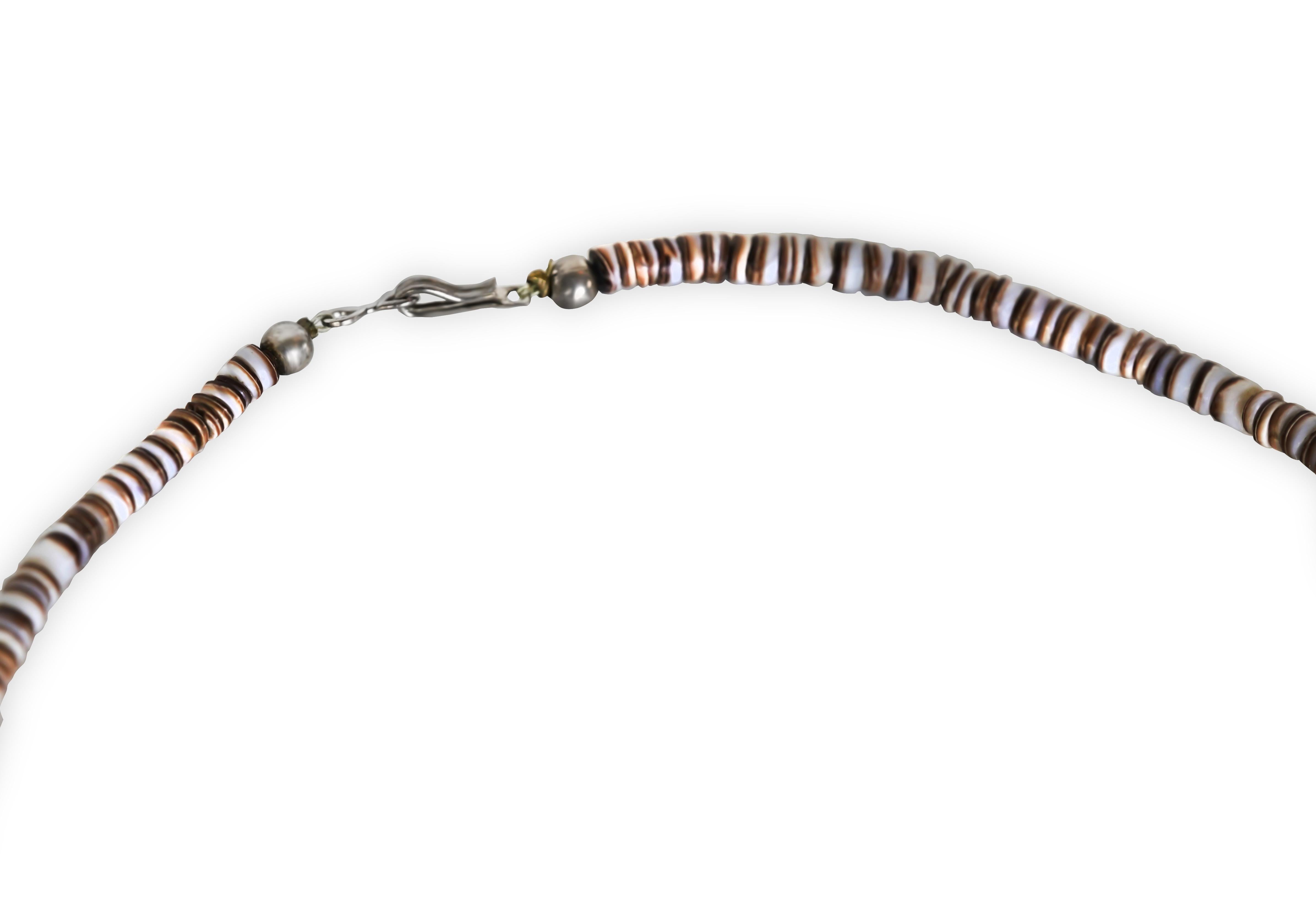 Taille mixte Collier de perles de turquoise naturelle des années 1980 en vente