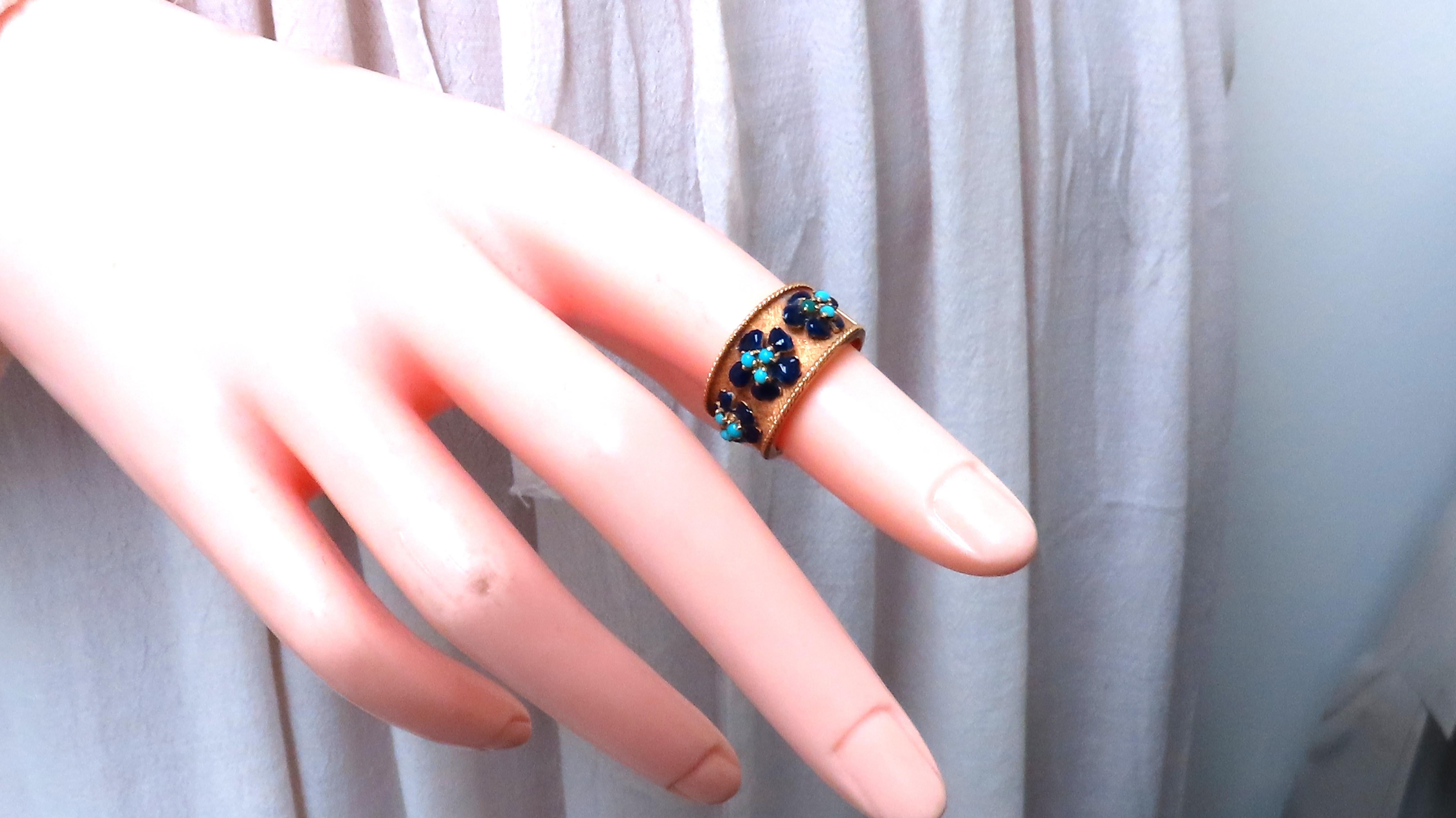 Natural Turquoise Blue Daisy Petal Vintage Ring 18kt Gold Ref 12300 For Sale 4