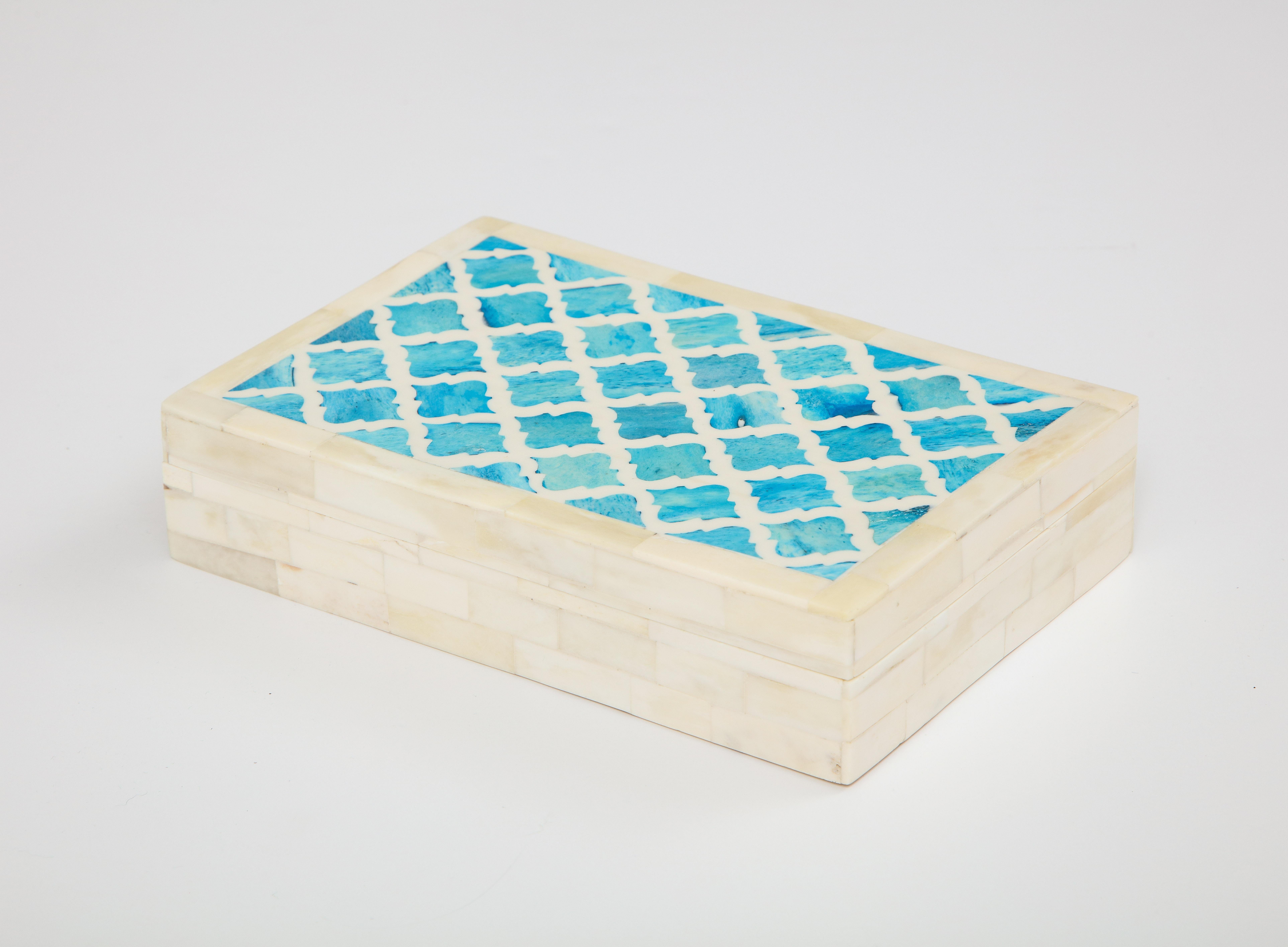 Caja árabe de hueso turquesa natural Morisco en venta
