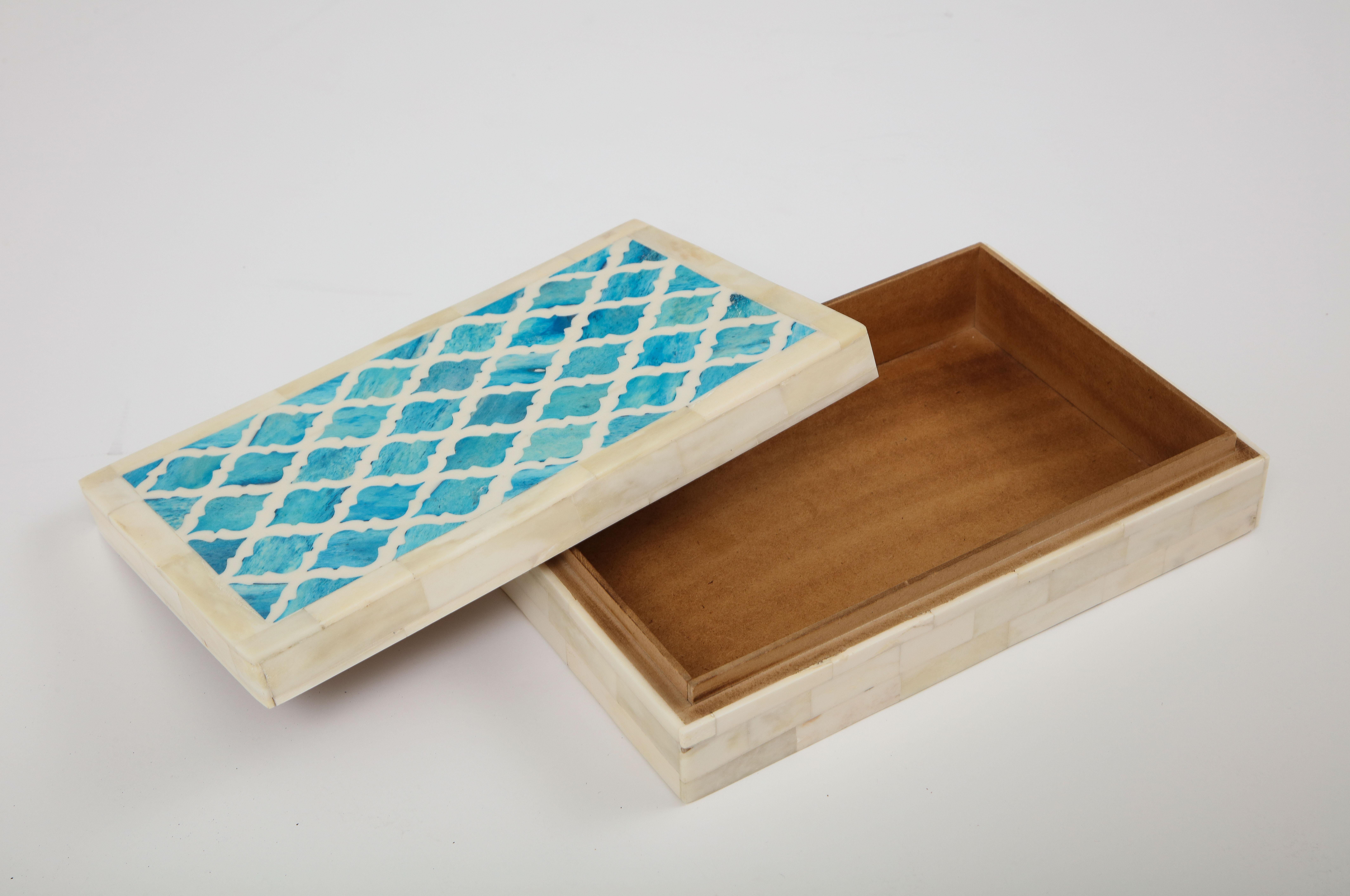 Caja árabe de hueso turquesa natural Siglo XXI y contemporáneo en venta