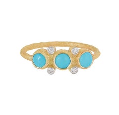Natural 0.72cts Turquoise & 0.06cts Diamond Ring in 18k Gold