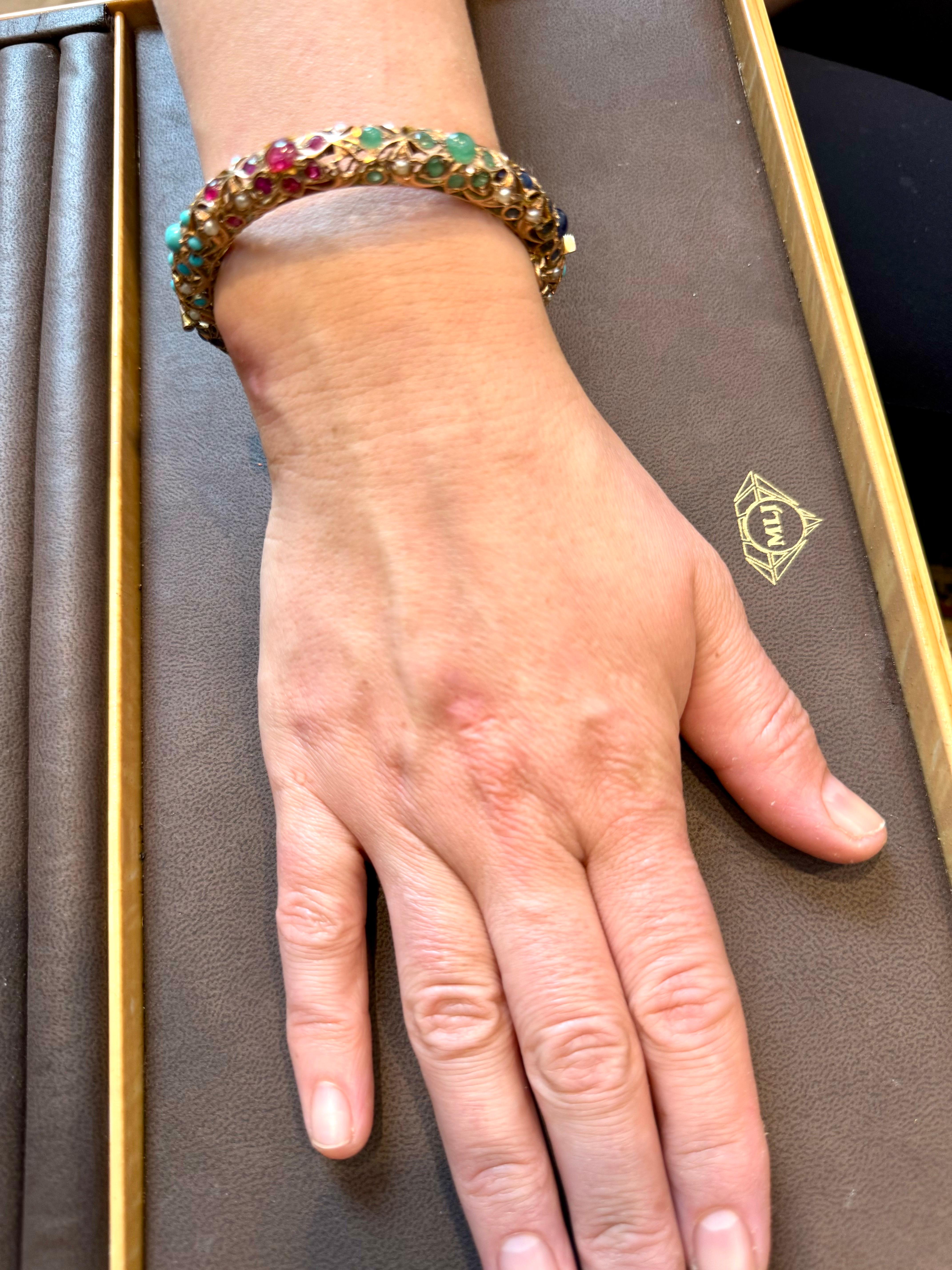 Turquesa natural Esmeralda Rubí Zafiro perla Brazalete de Oro Amarillo de 14 Kt 41 Gm en venta 11