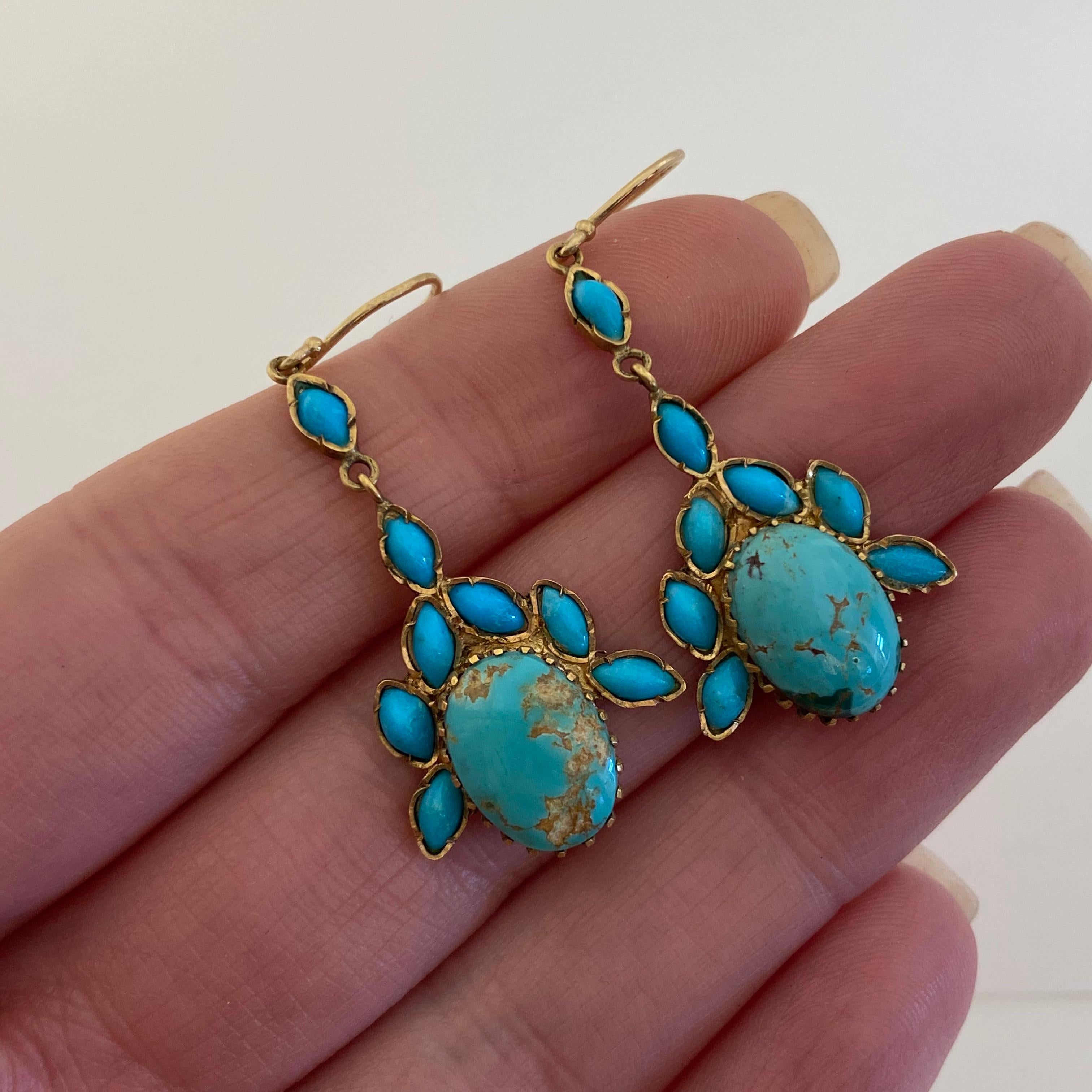 Women's Natural Turquoise Estate Necklace and Earring Suite Set 18 Karat Yellow Gold