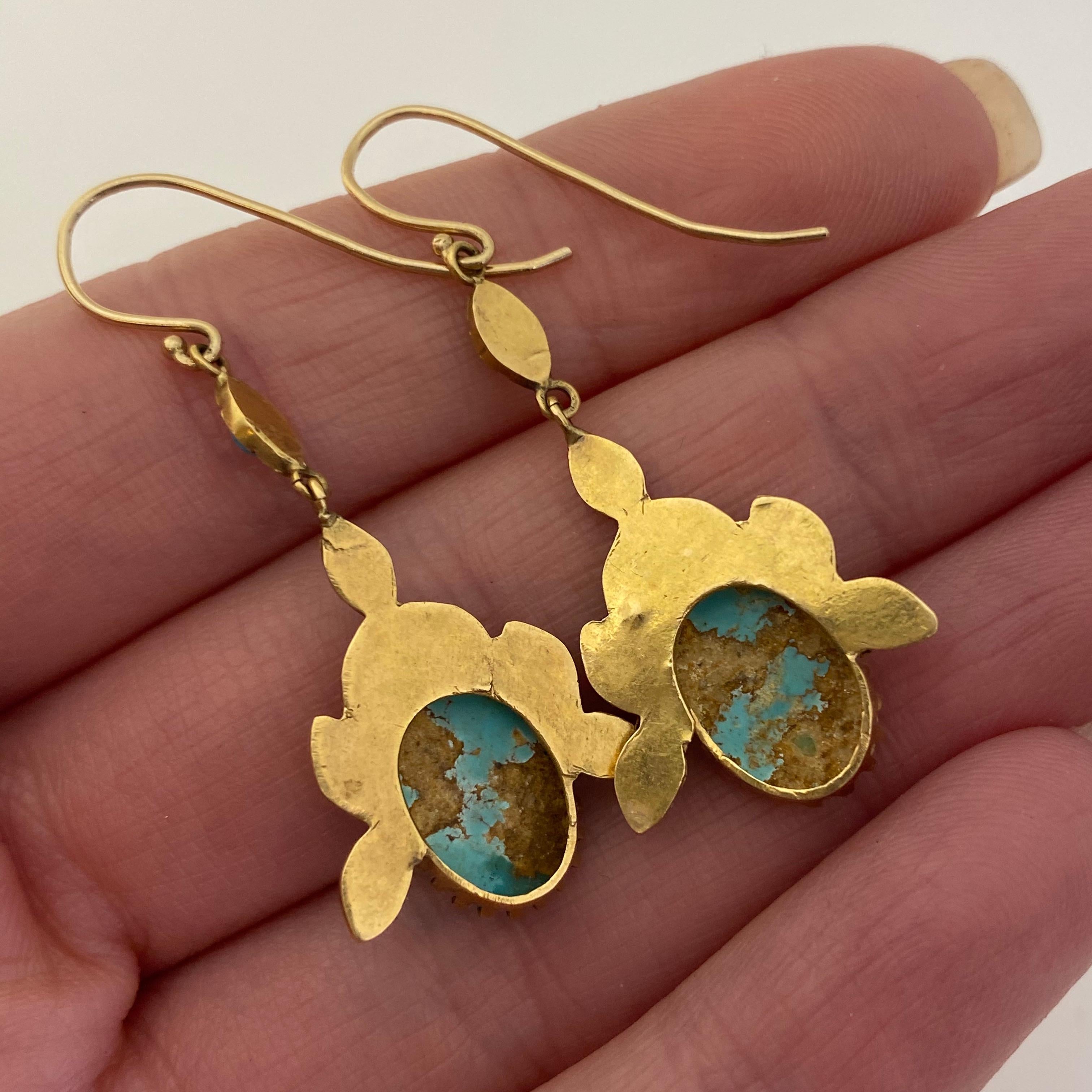 Natural Turquoise Estate Necklace and Earring Suite Set 18 Karat Yellow Gold 1