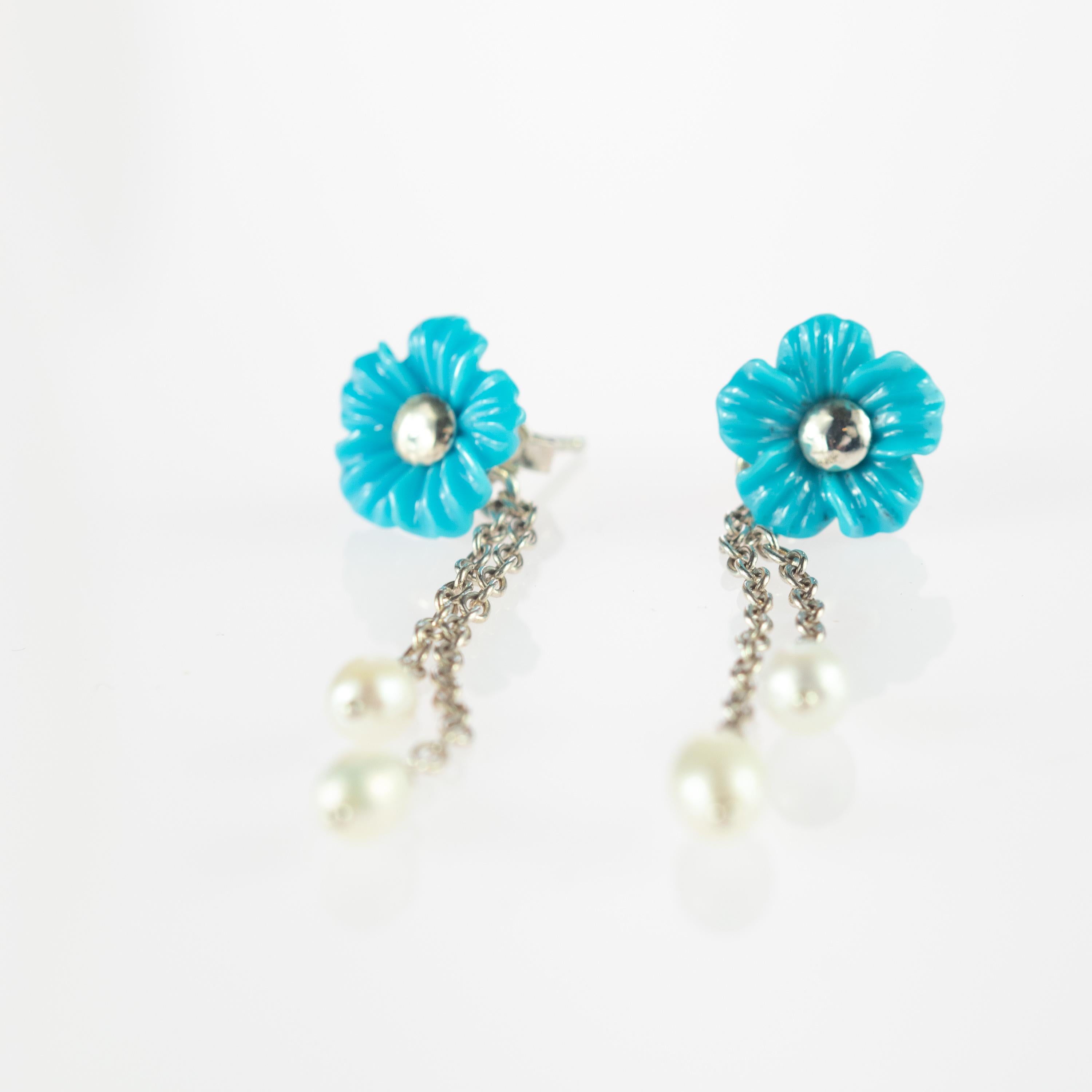 Orecchini con fiori di turchese naturale e perle d'acqua dolce in argento 925 in vendita 2