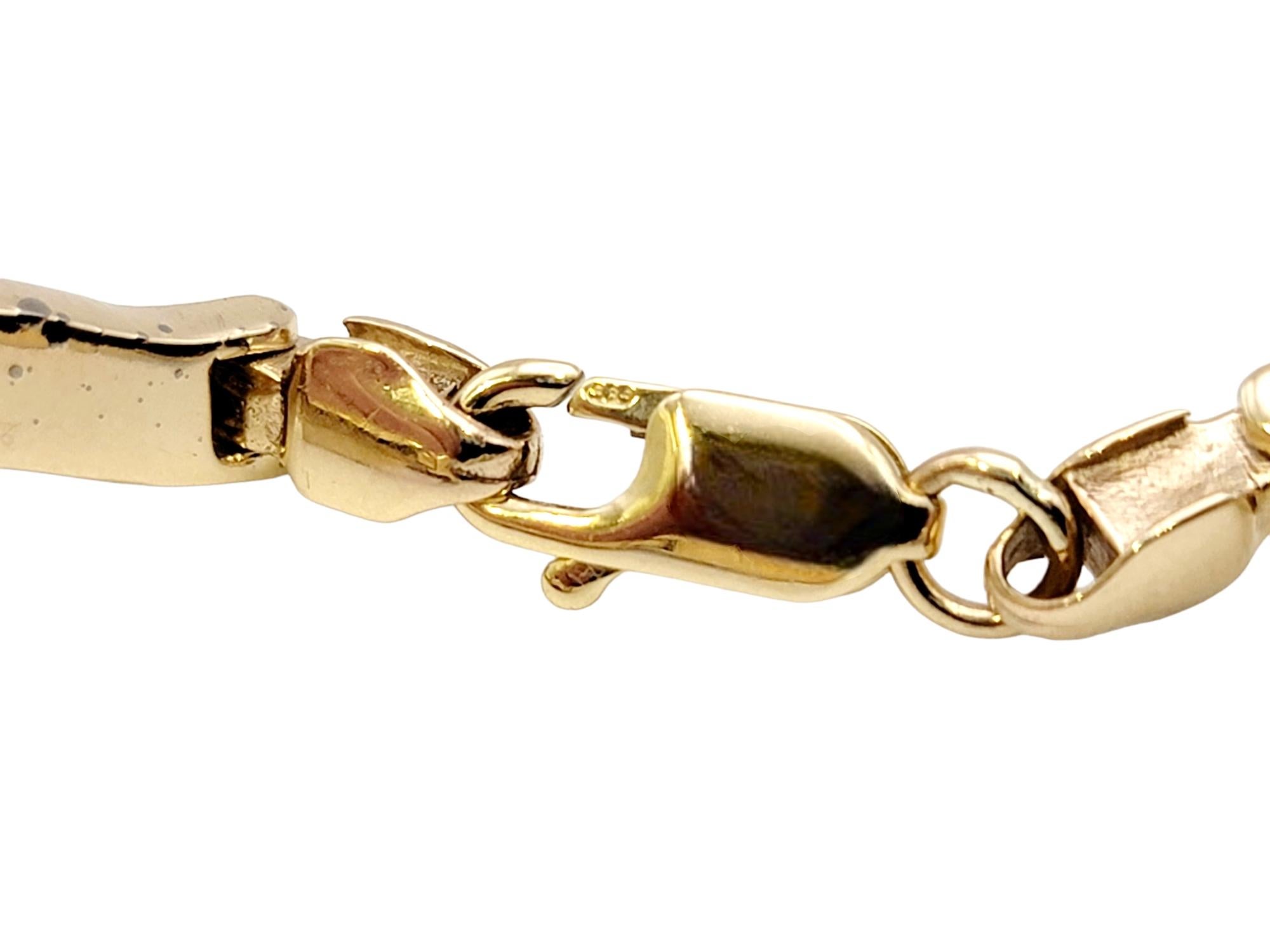 Bracelet à maillons ondulés en or jaune 14 carats poli avec incrustation de turquoises naturelles en vente 5