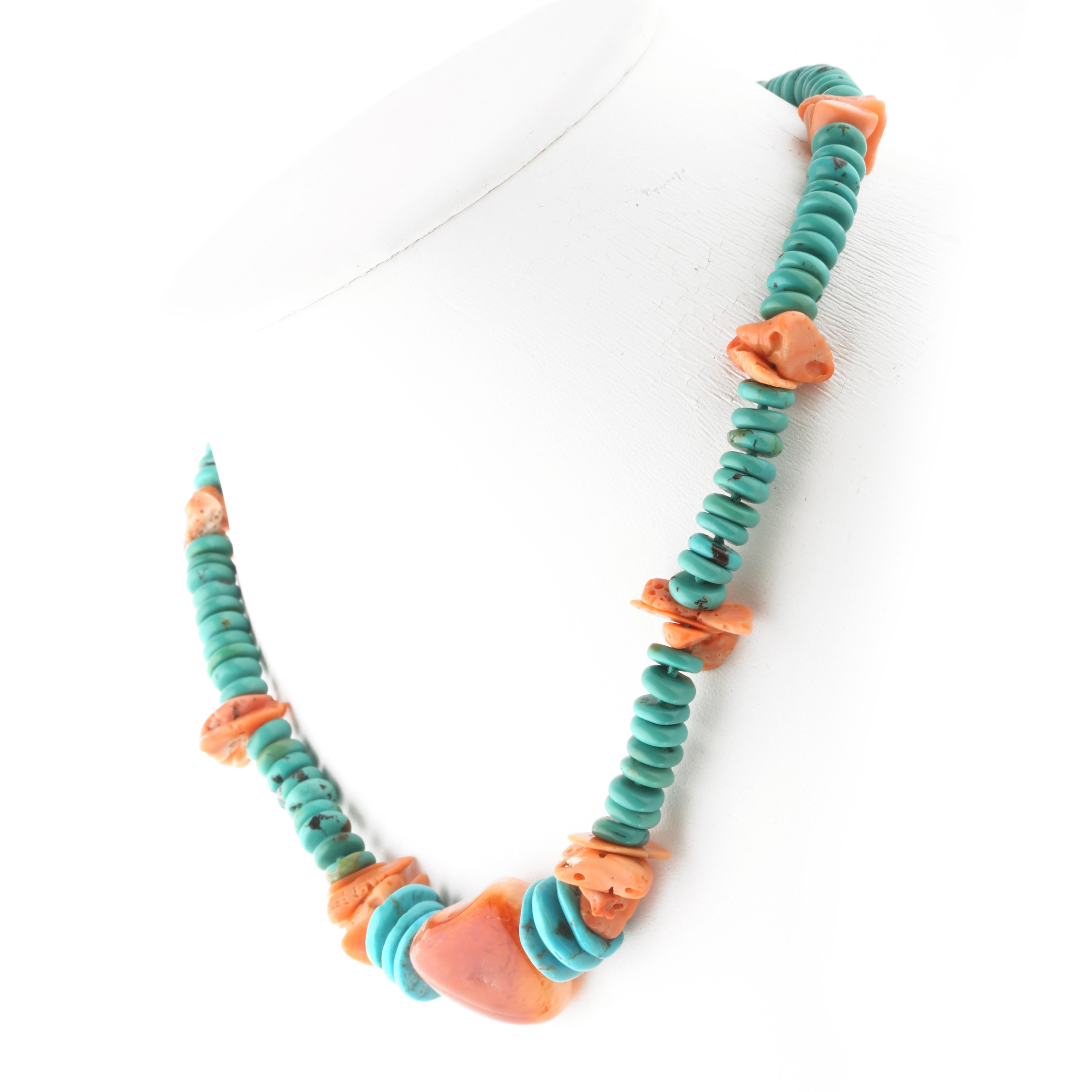 Natürlicher Türkis Rohkoralle ungeschliffen Silber Chocker Perlenkette INTINI Juwelen (Art nouveau) im Angebot