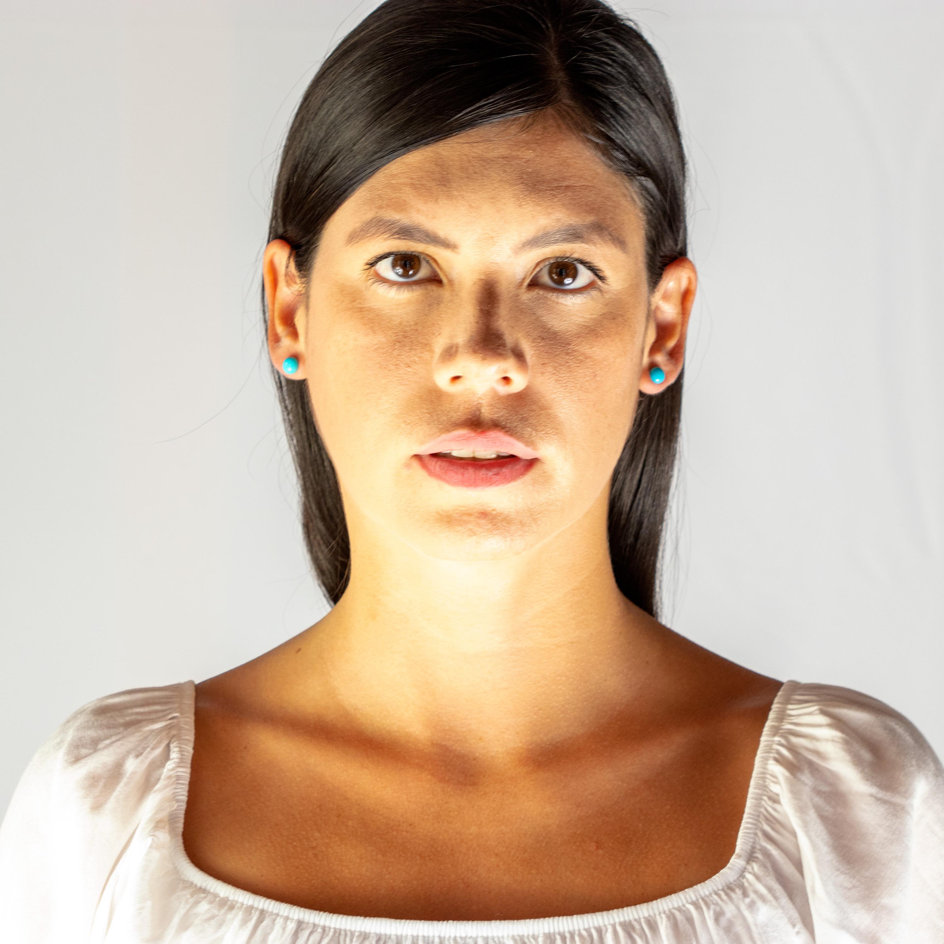 Clous d'oreilles cocktail chics en argent sterling avec turquoise naturelle ronde cabochon en vente 4