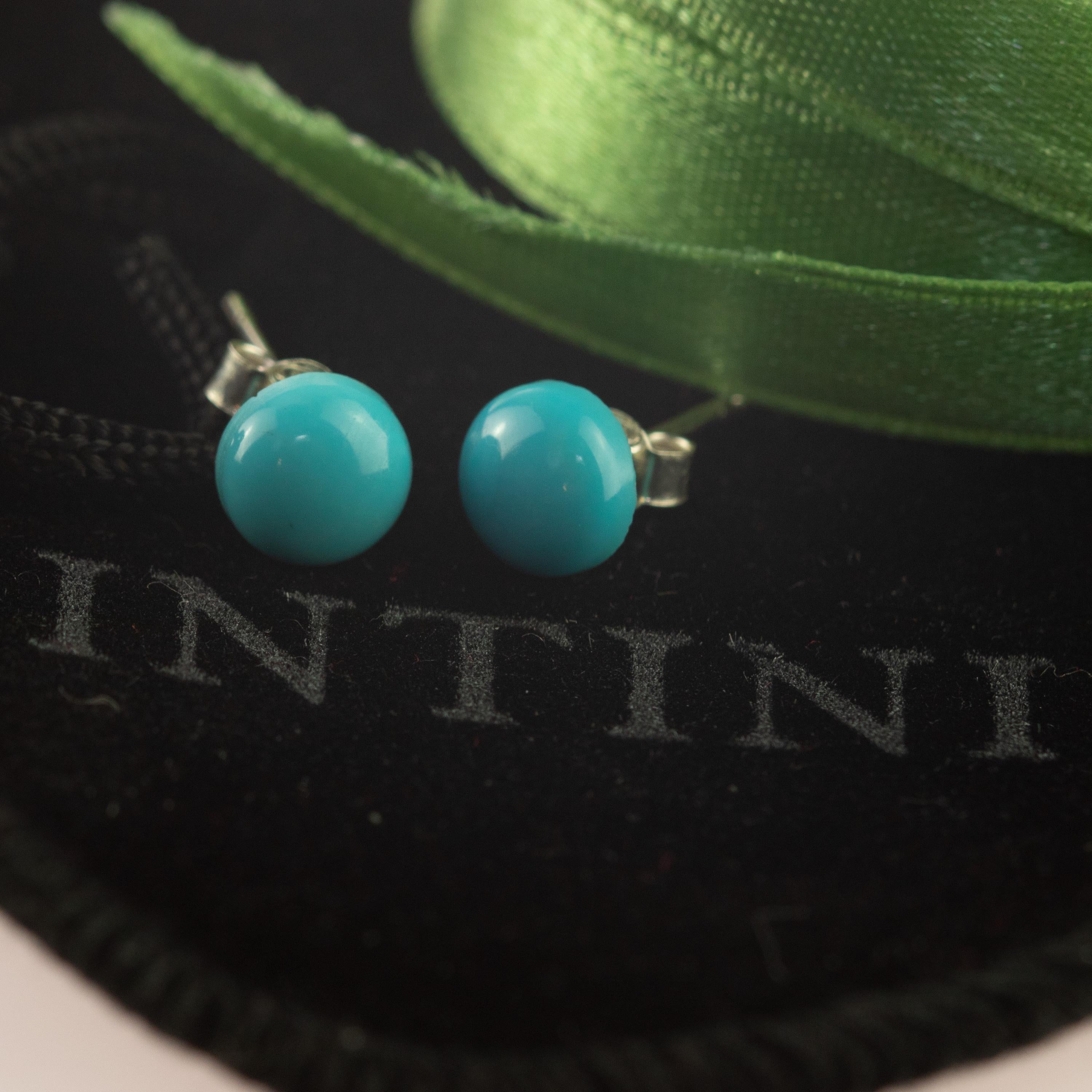 Clous d'oreilles cocktail chics en argent sterling avec turquoise naturelle ronde cabochon en vente 3