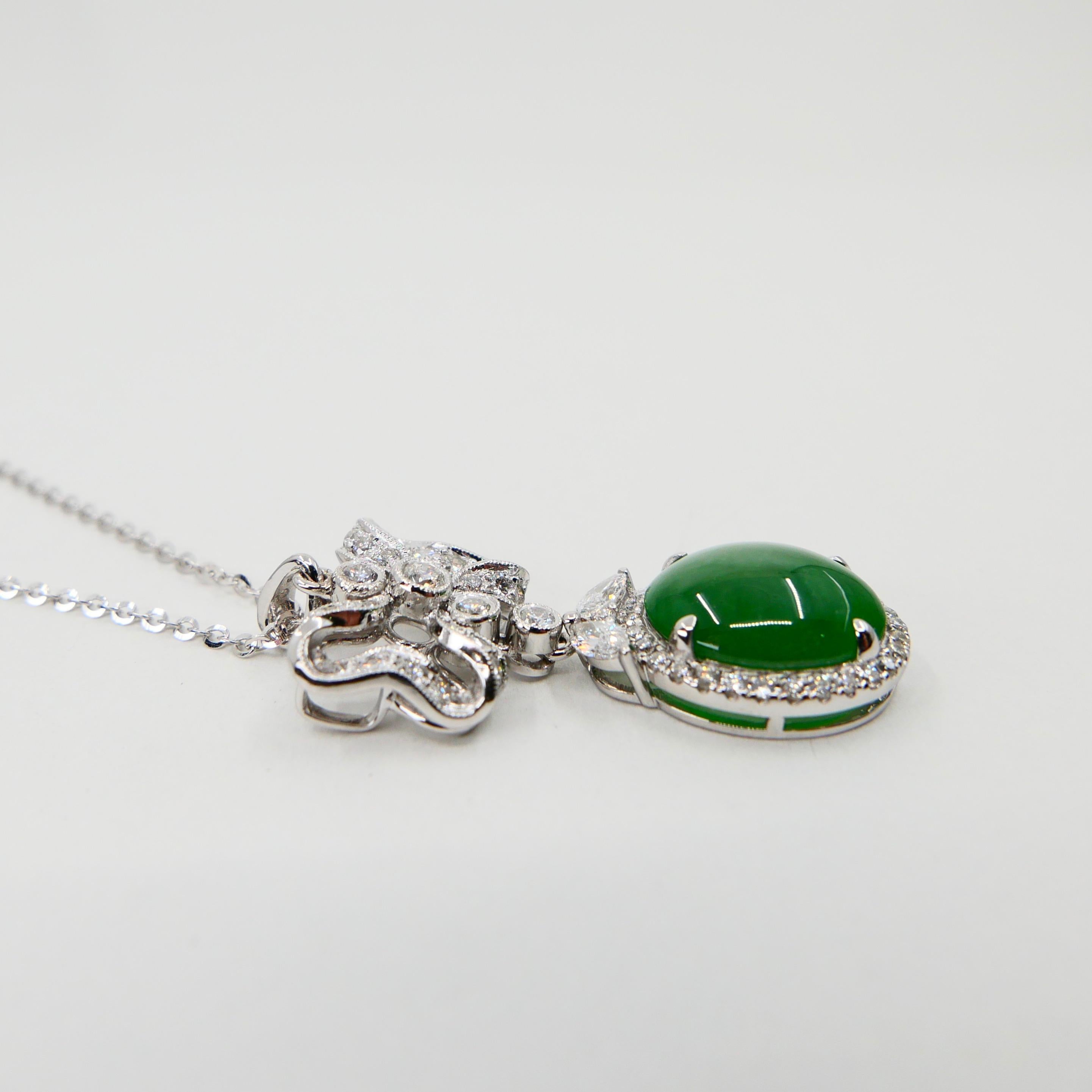 Natürlicher Typ A Jadeit Jade Diamant-Anhänger Tropfen-Halskette, tiefgrüne Farbe im Zustand „Neu“ im Angebot in Hong Kong, HK