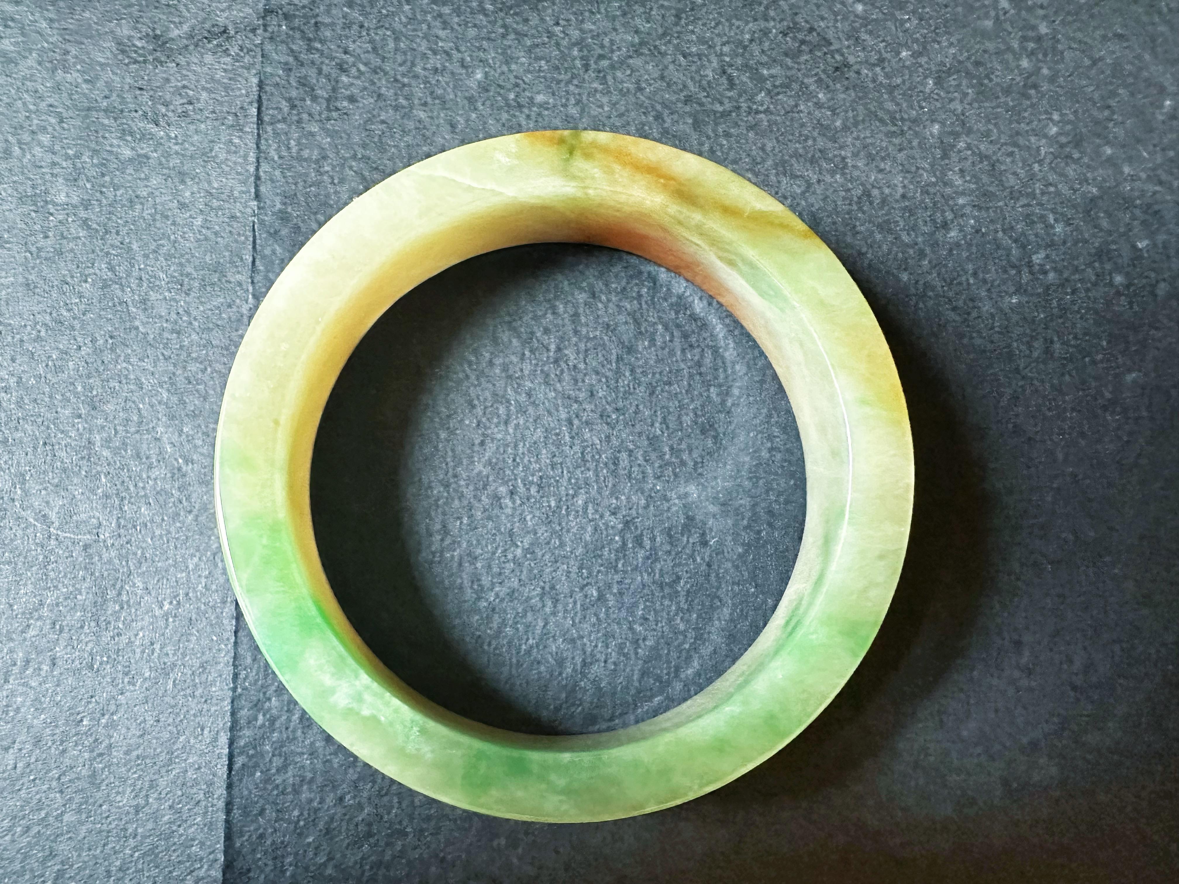 Natural Type A Myanmar Jade Bangle – Tri-Color Jadeite Pendant For Sale 5