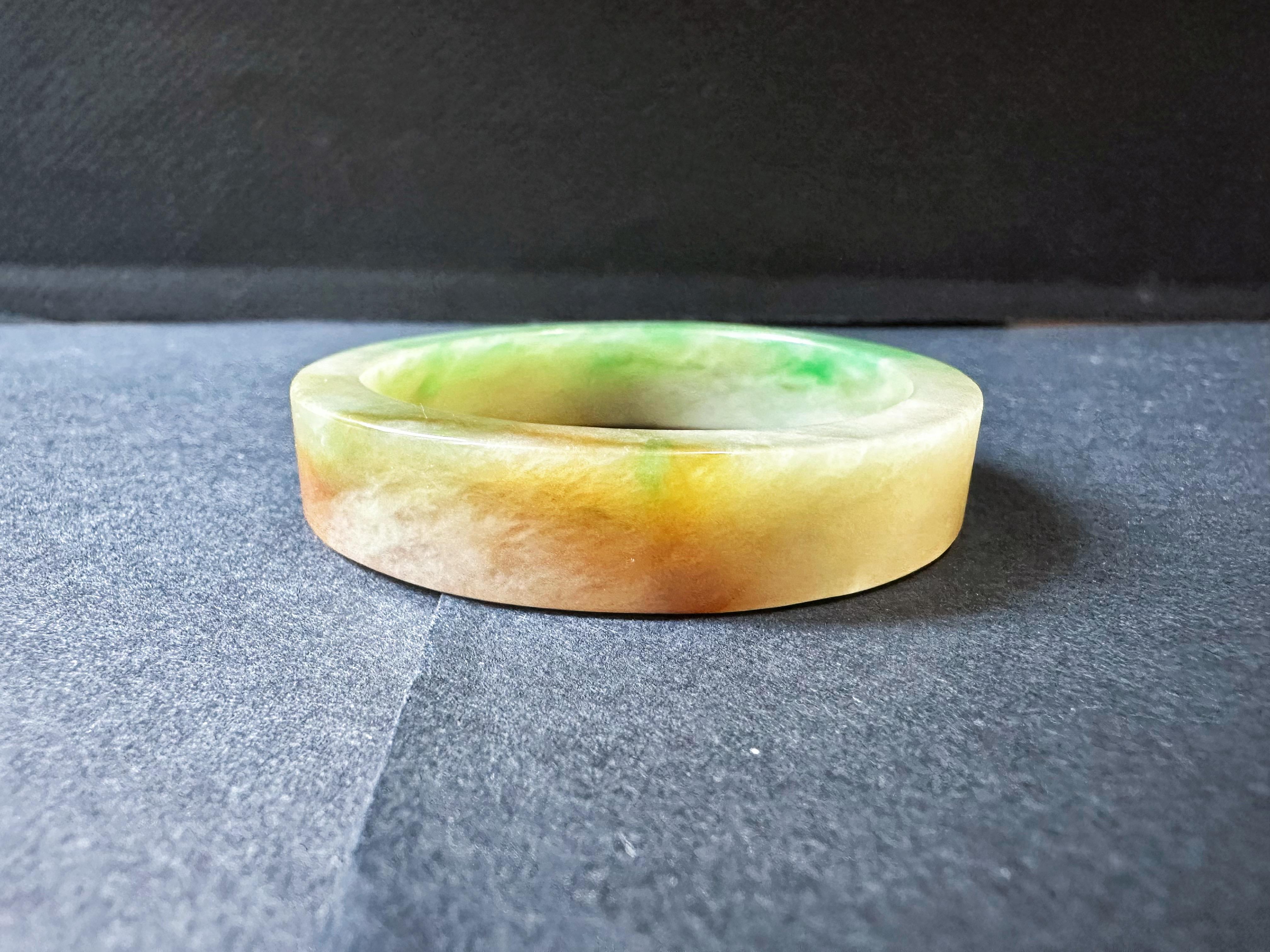 Natural Type A Myanmar Jade Bangle – Tri-Color Jadeite Pendant For Sale 7