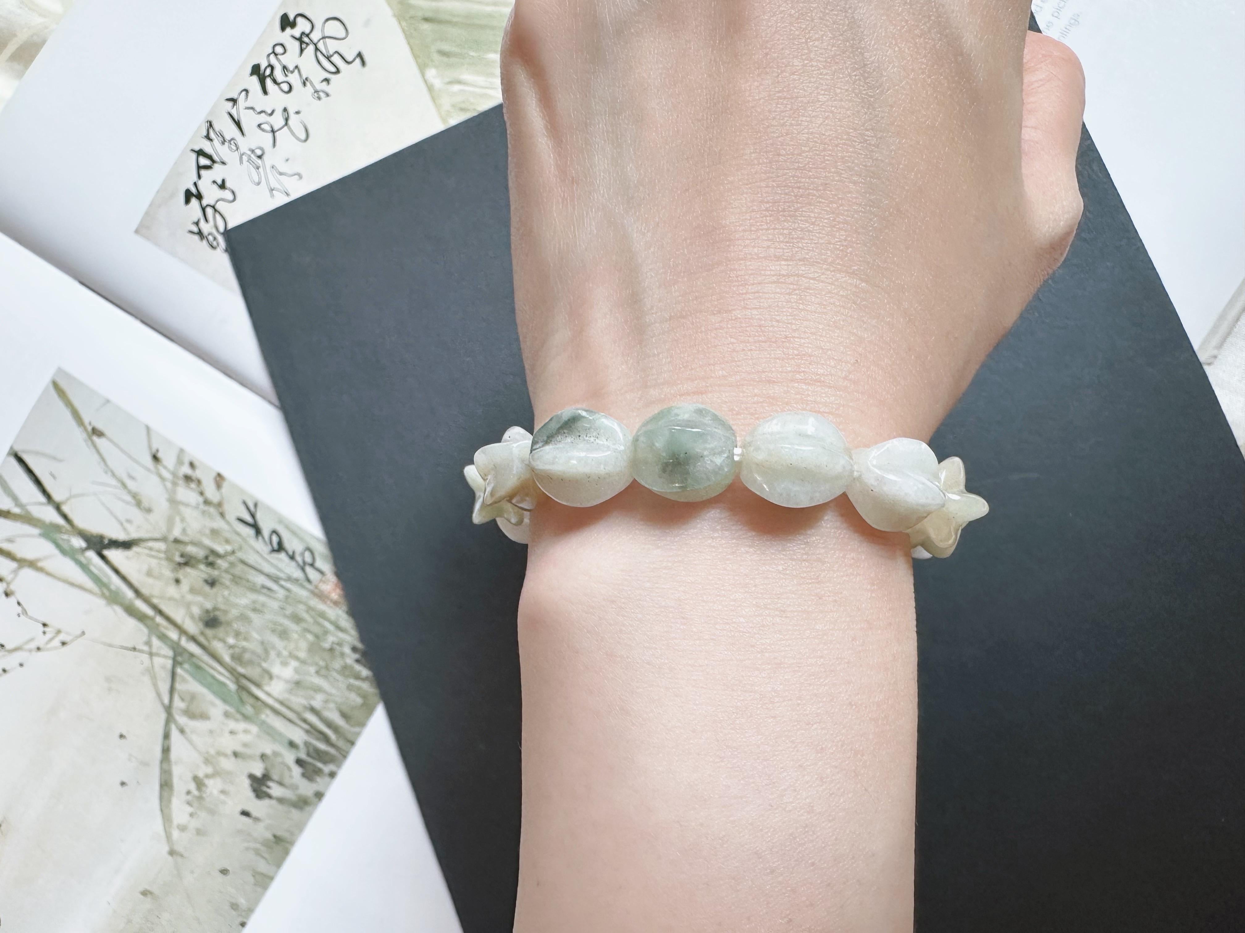 Natürliche Typ-A Myanmar Jadeit Jade geschnitzt Carambola Bead Armband - Multi-Color für Damen oder Herren im Angebot