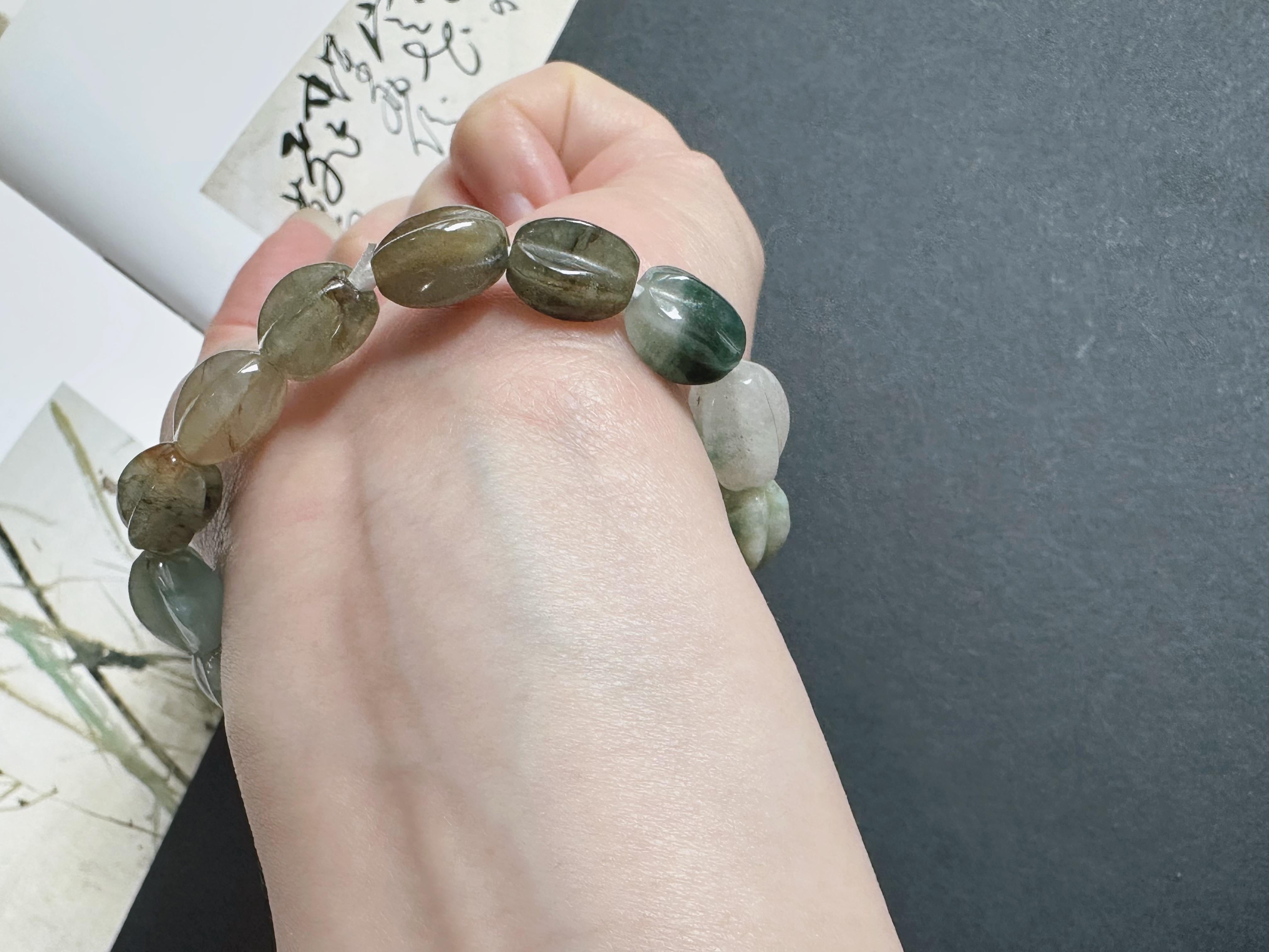 Natürliche Typ-A Myanmar Jadeit Jade geschnitzt Carambola Bead Armband - Multi-Color im Angebot 3