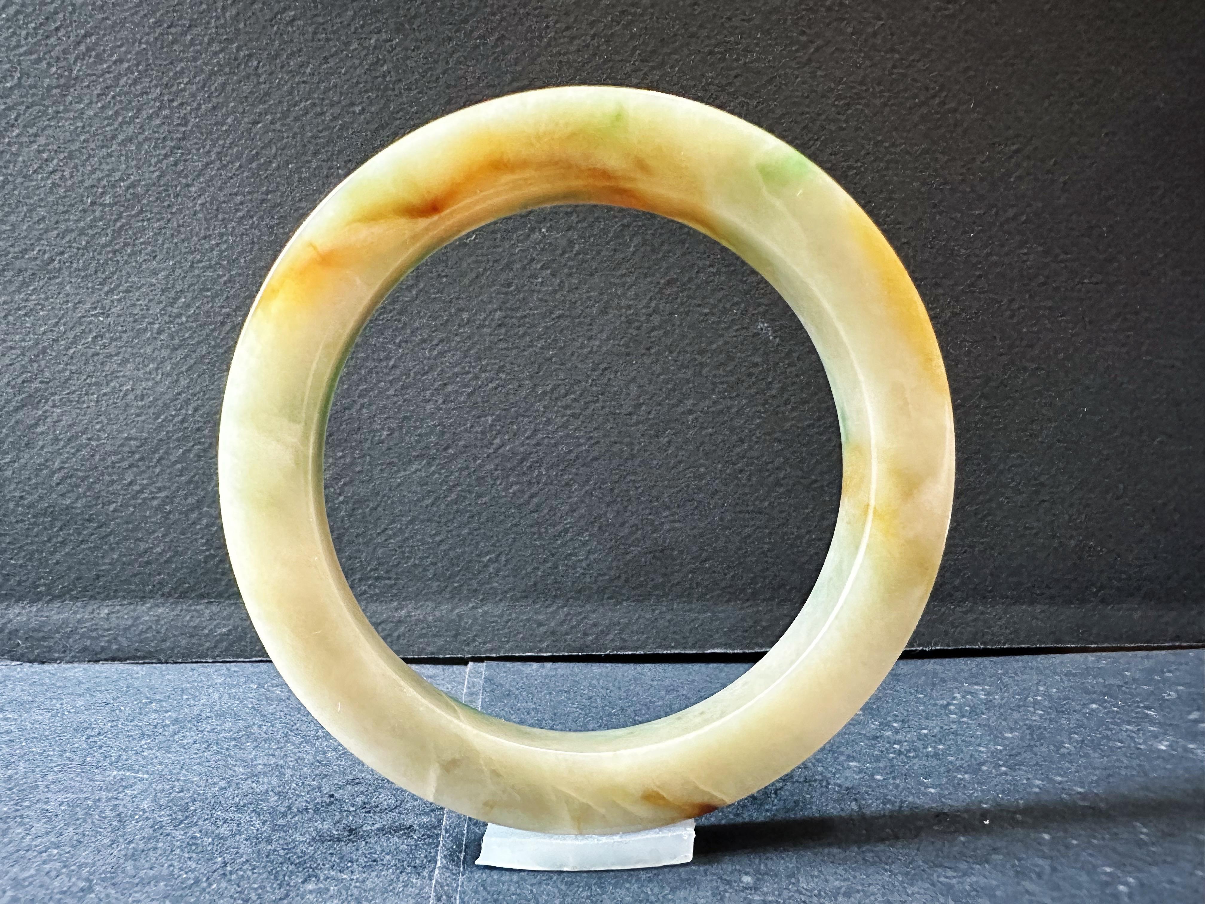 Natürlicher Typ A Myanmar Dreifarbiger Jade Armreif - Gelb, Grün, Rot 60,9mm im Angebot 7
