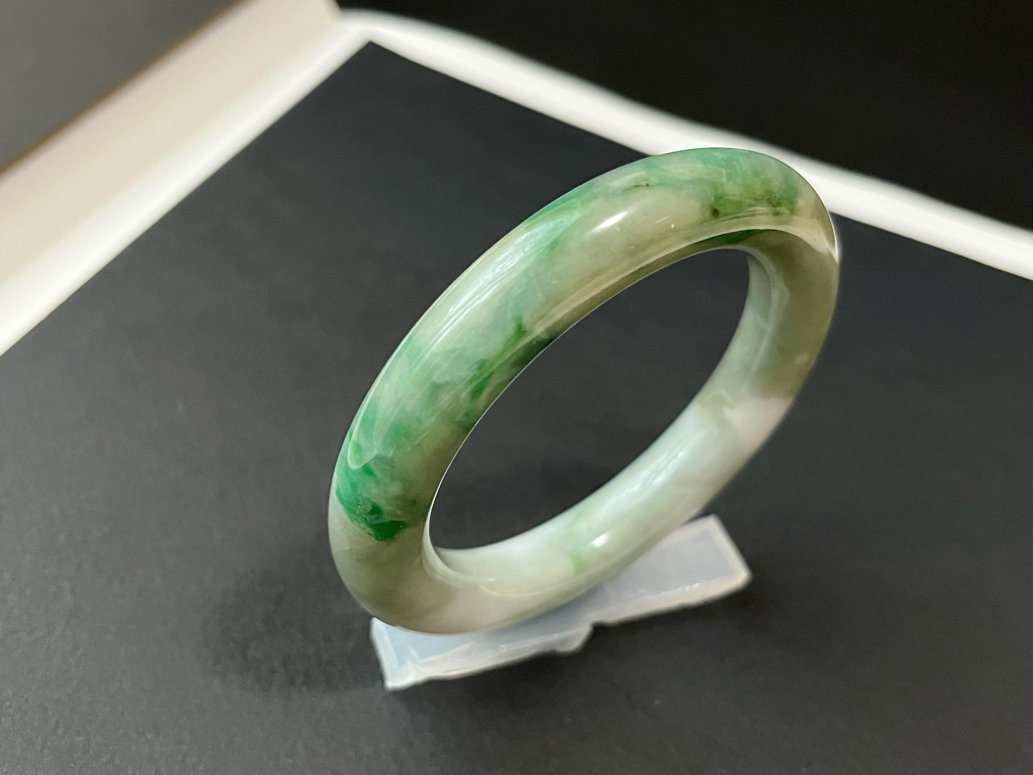 Armreif Natürlicher natürlicher Typ A Myanmar Vivid Apple Green Jadeit Jade 50 mm im Angebot 7