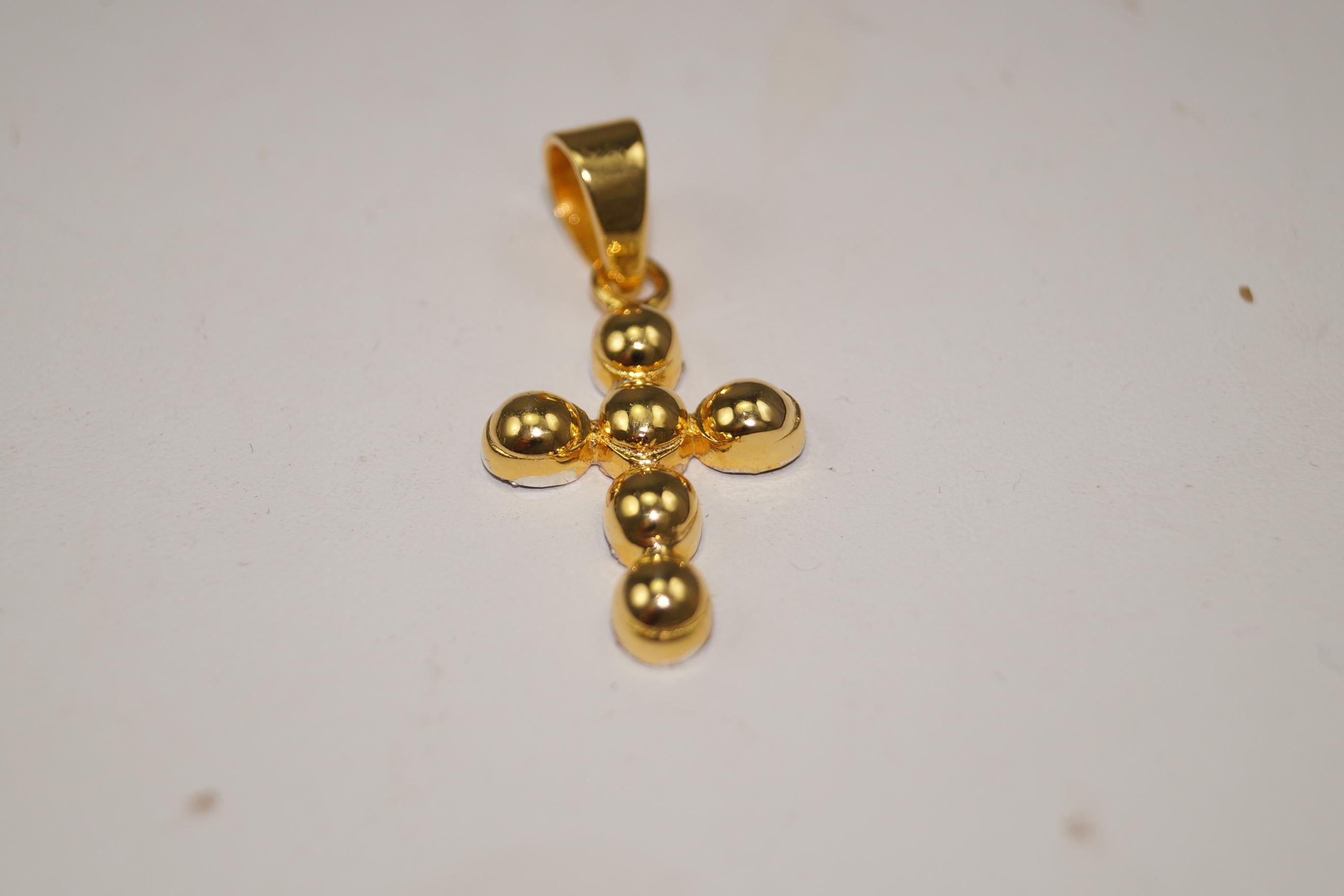 Women's or Men's Natural Uncut diamond sterling silver cross pendant 18k gold plated For Sale
