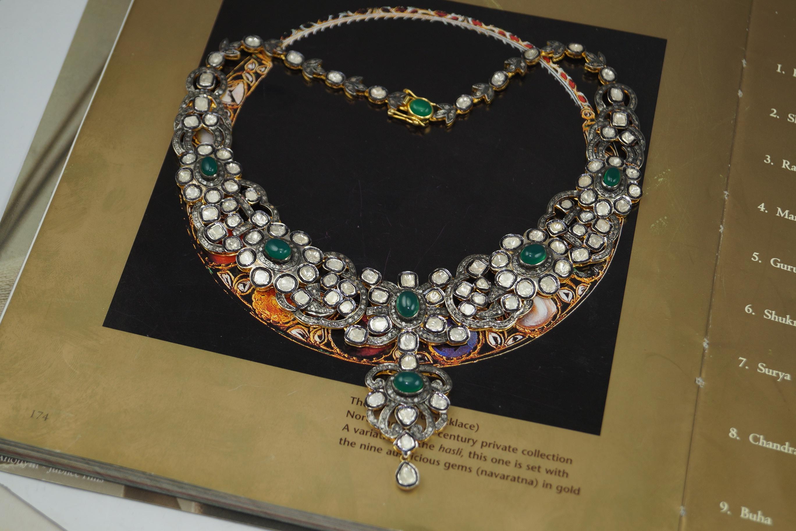 Natürliche ungeschliffene Diamanten grüner Onyx Sterling Silber Halskette mit Ohrringen Damen im Angebot