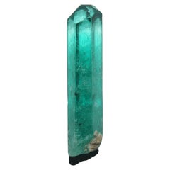 Natural Uncut Emerald in Original Growth of Hexagonal Prism 61.90 Carats