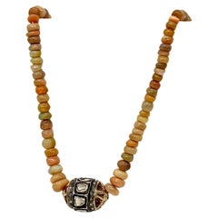 Sterlingsilber-Halskette, natürlicher ungeschliffener Diamant im Rosenschliff Perlen orangefarbener Opal