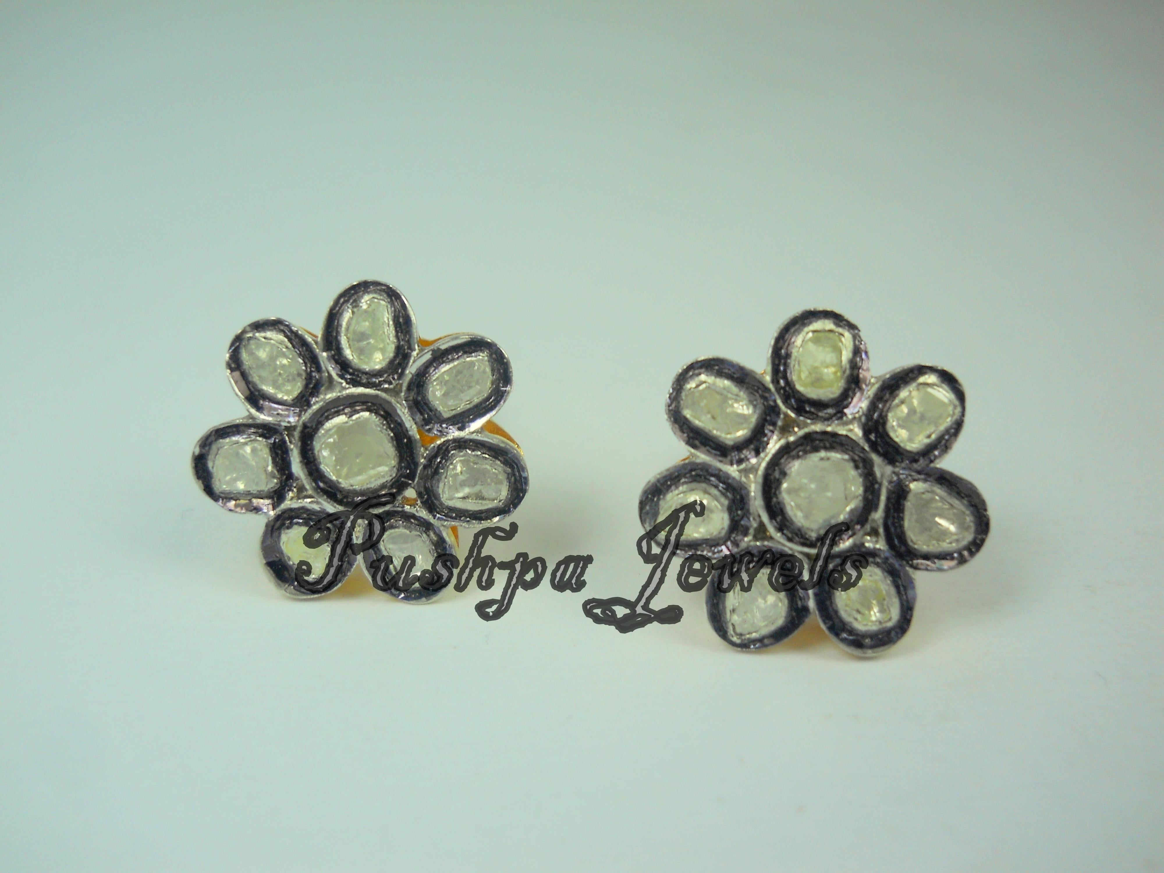 Natural uncut rose cut Diamond sterling silver floral round Earrings In New Condition For Sale In Delhi, DL