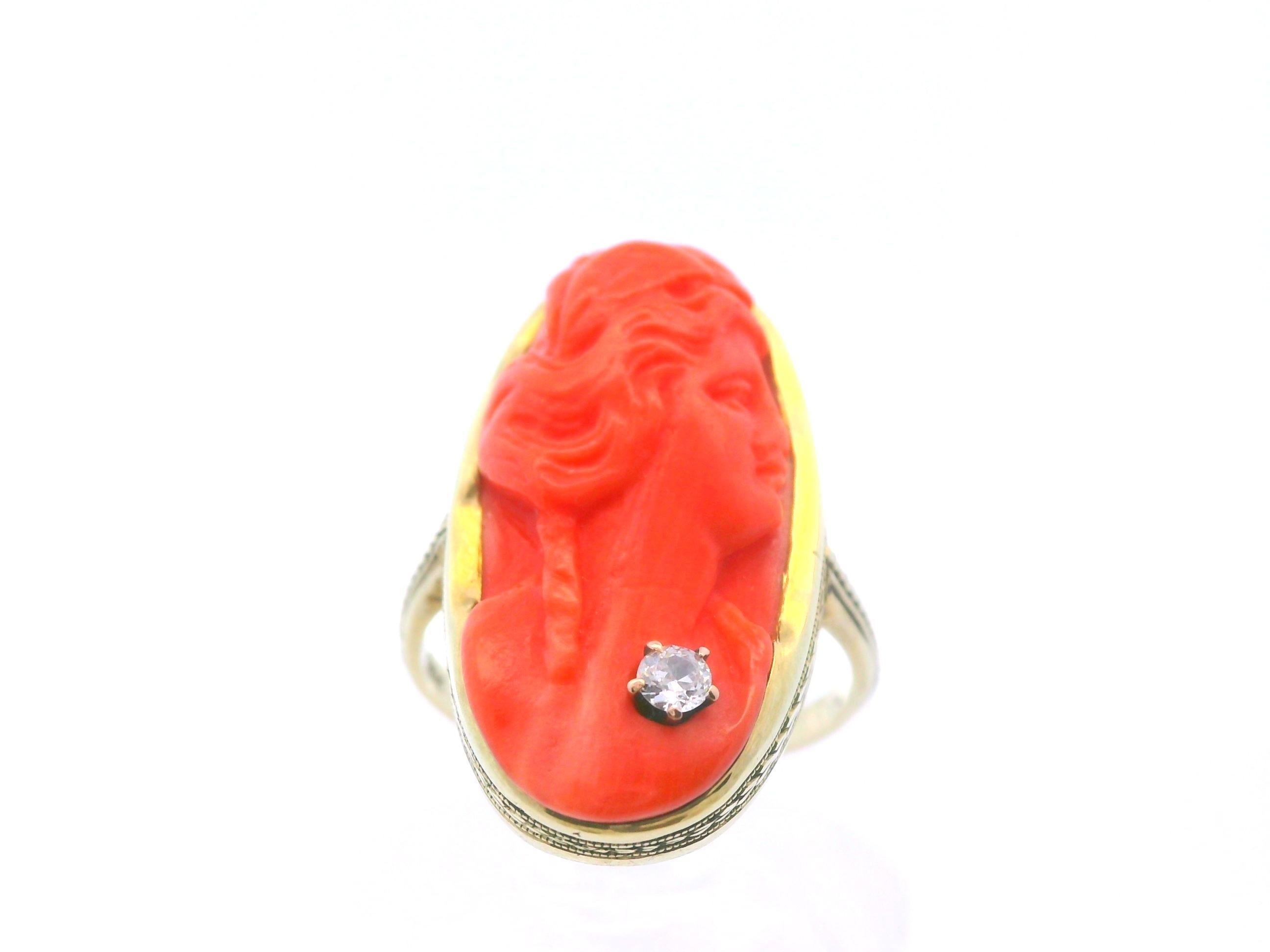 Natural Undyed Coral Cameo 1915 Art Deco 16 Karat Ring im Angebot 6