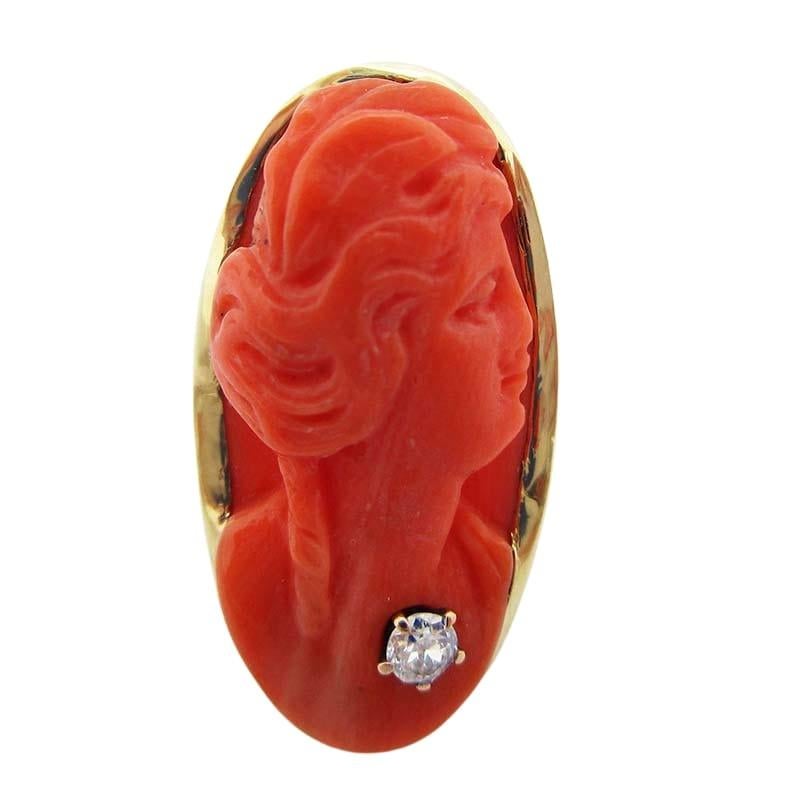 Natural Undyed Coral Cameo 1915 Art Deco 16 Karat Ring For Sale