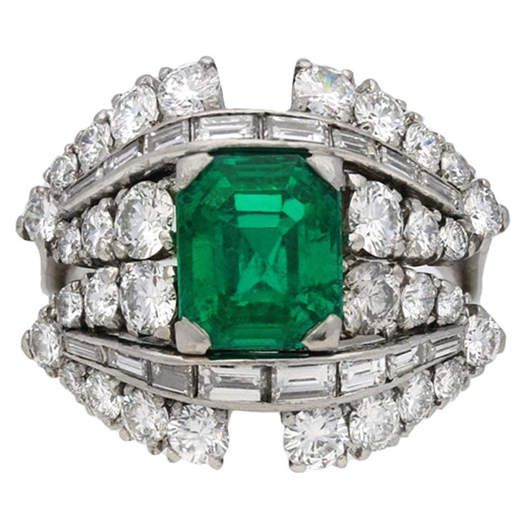 Natural Unenhanced Colombian Emerald and Diamond Cluster Ring