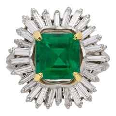 Anillo Racimo de Esmeraldas Colombianas y Diamantes de Boucheron, circa 1960