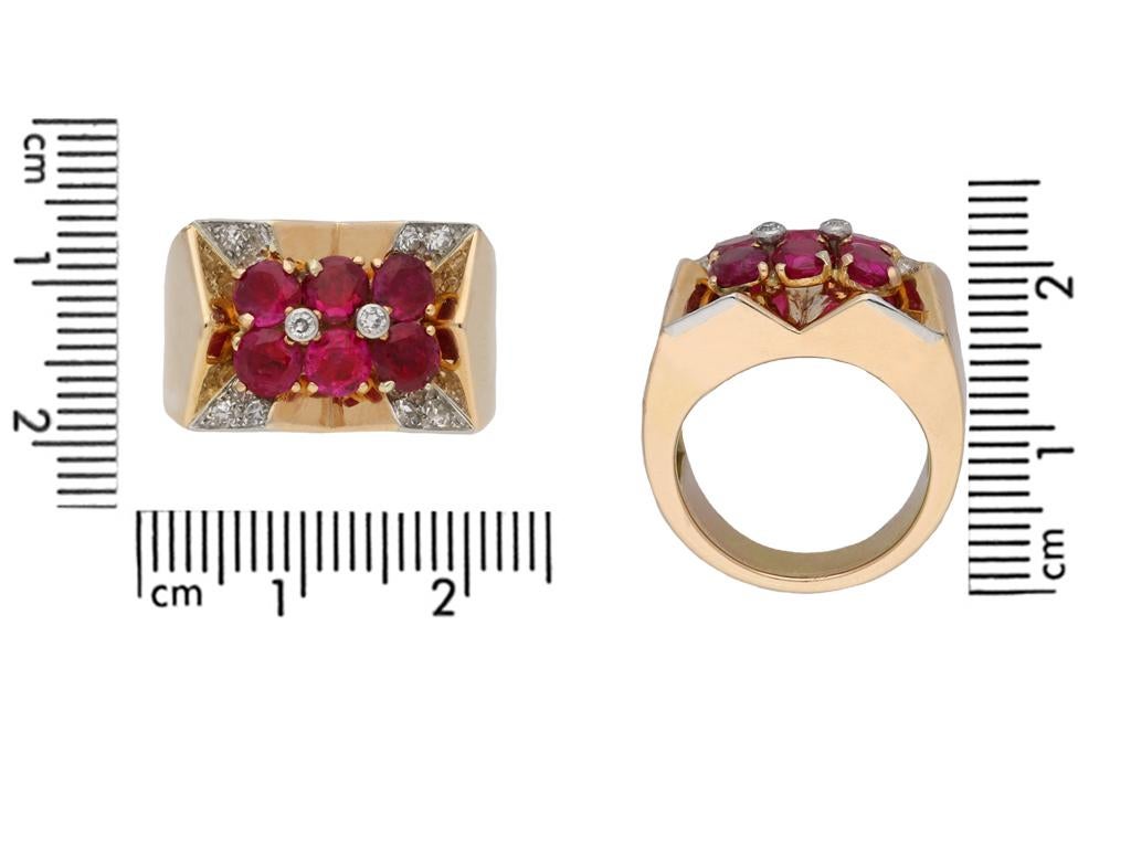 Natural Burmese Ruby and Diamond Cocktail Ring by Boucheron, circa 1945 In Good Condition For Sale In London, GB