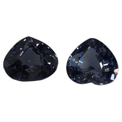 Par de espinelas azules naturales sin calentar con cambio de color en forma de corazón, 2,52 ct