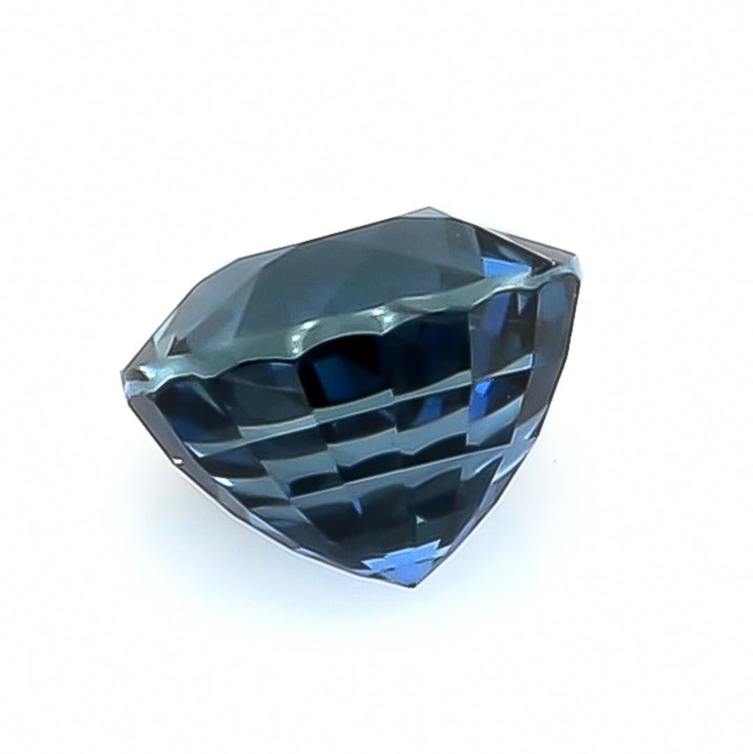 Pierre précieuse saphir bleu naturel non chauffé 1.21 carat avec rapport GIA Unisexe en vente