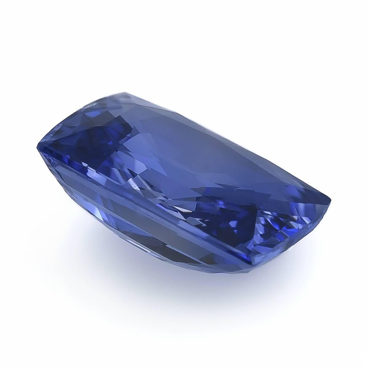 Pierre précieuse saphir bleu naturel non chauffé 3.92 carat avec rapport GIA Unisexe en vente