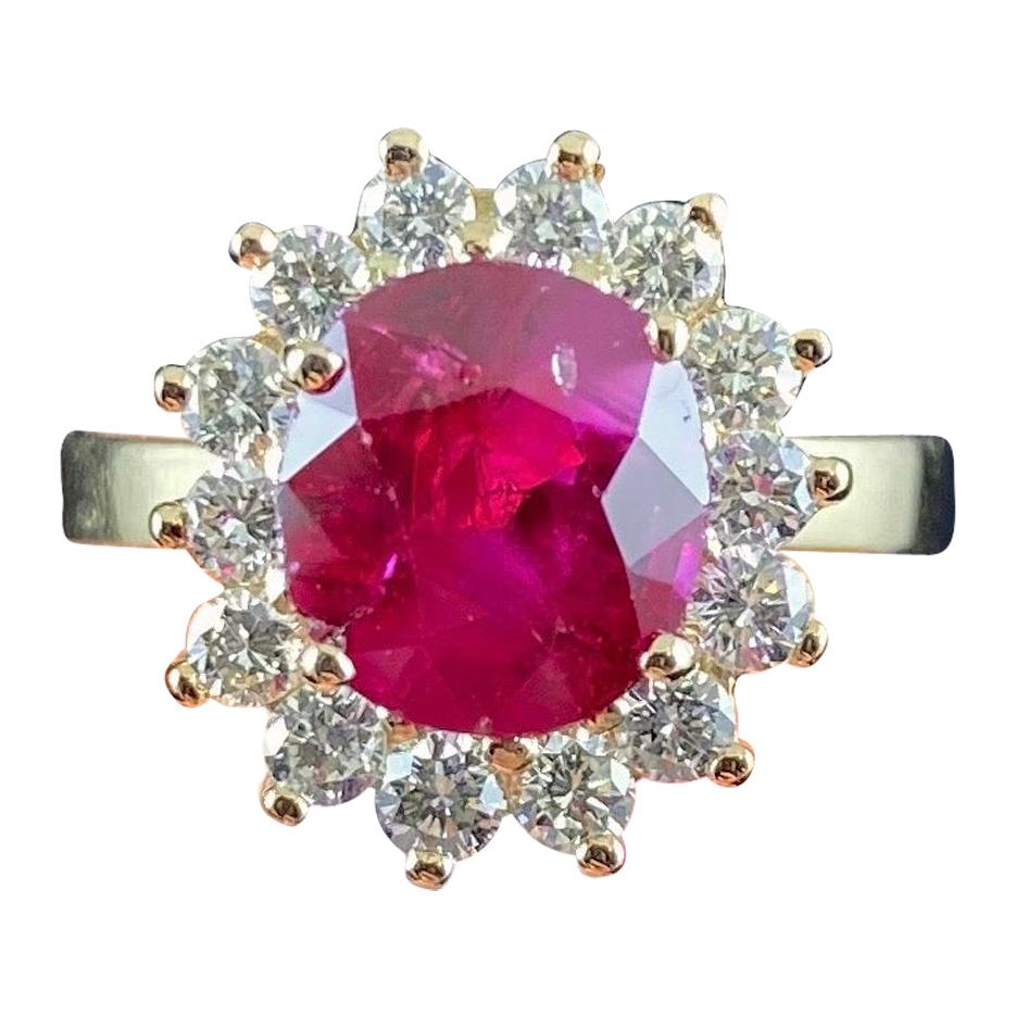 Natural Unheated Burmese Ruby Diamond Cluster Yellow Gold Modern Engagement Ring For Sale