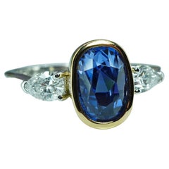 Bague Sri Lanka 3 pierres saphir poire diamant naturel non chauffé GIA 3,6 carats