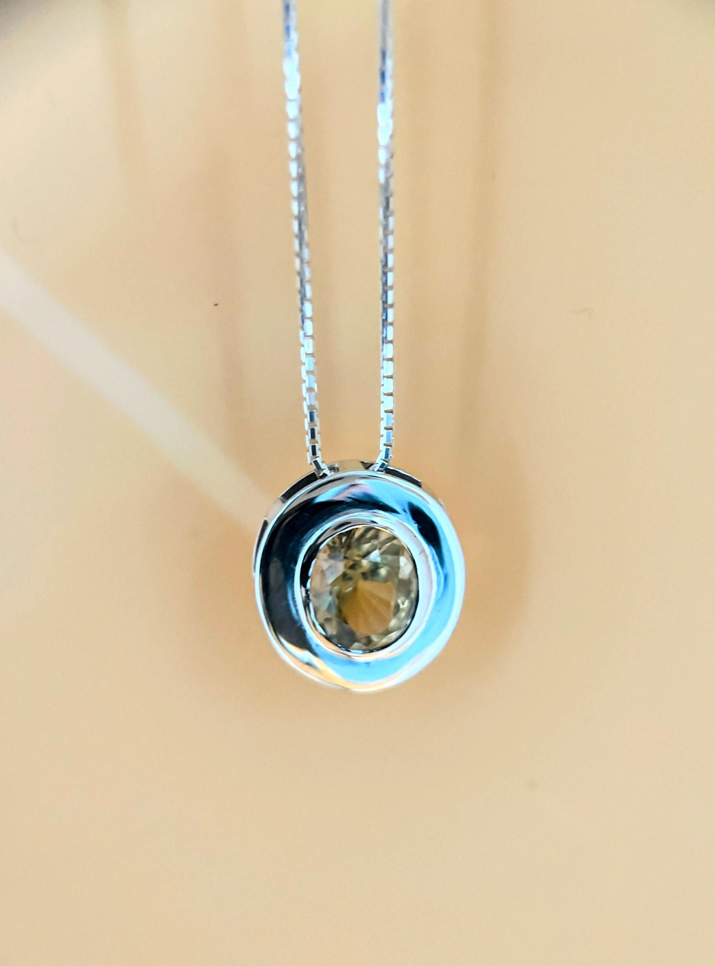 Collier pendentif en argent sterling avec citrine jaune ovale naturelle non chauffée de 6 carats Neuf - En vente à Lanham, MD