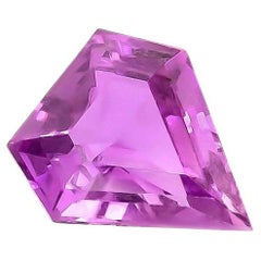 Natural Unheated Pink-Purple Sapphire Gemstone 1.66 carats with GIA Report
