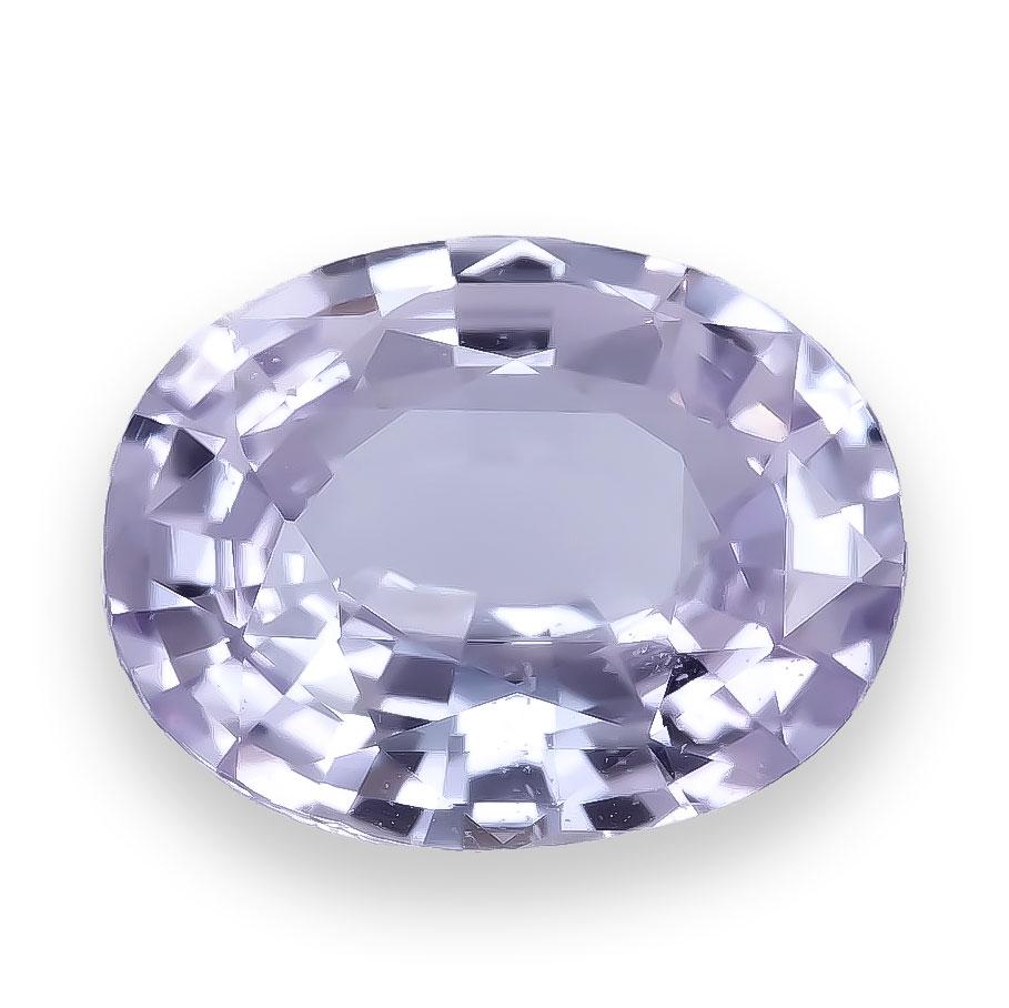 Entdecken Sie die raffinierte Schönheit dieses natürlichen, unerhitzten lila Saphirs mit einem Gewicht von 3,22 Karat. Mit seinem zarten hellvioletten Farbton und seiner eleganten ovalen Form ist dieser Edelstein die perfekte Wahl für die Gestaltung
