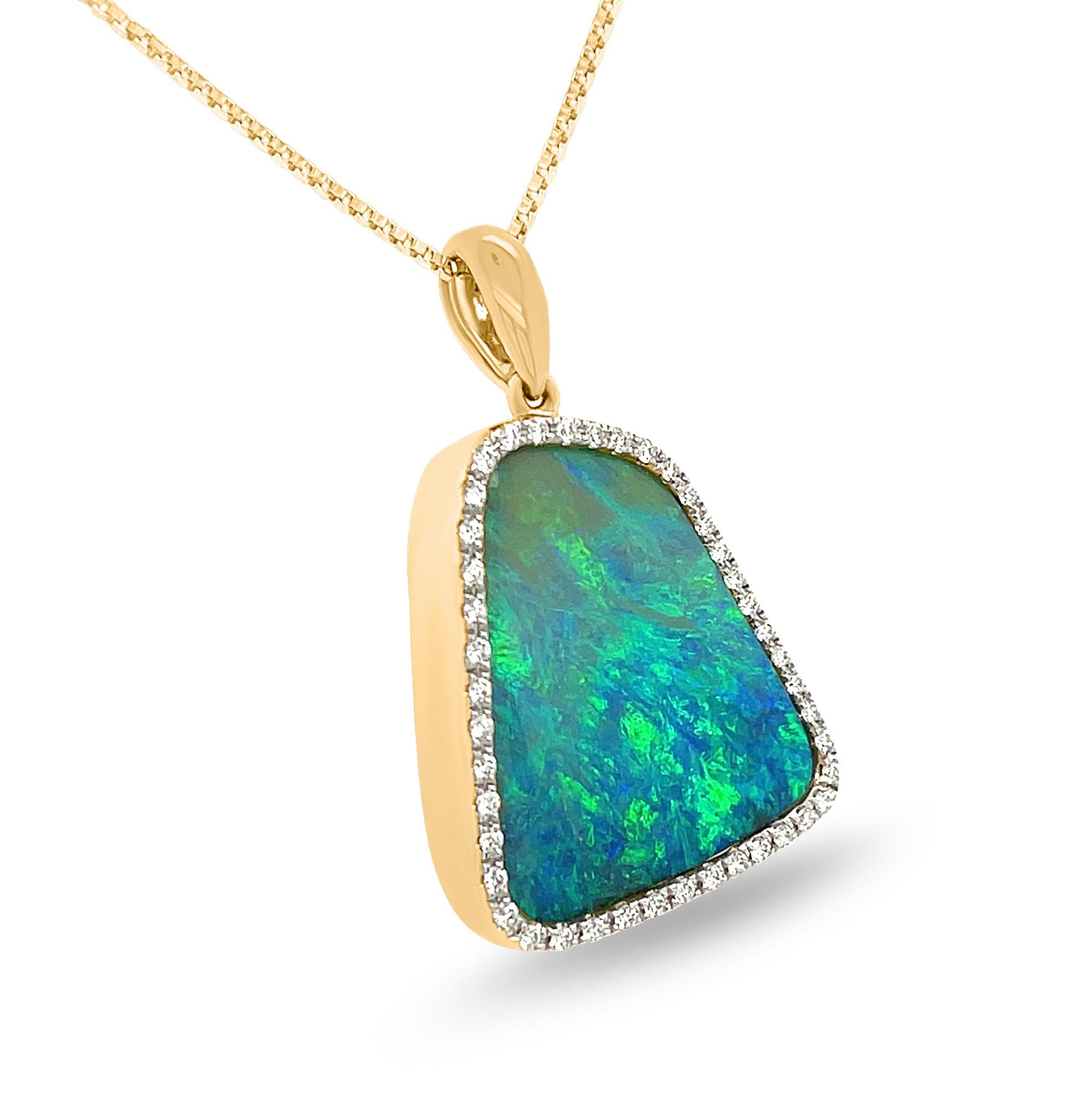Contemporary Natural Untreated Australian 16.30ct Boulder Opal Diamonds Necklace 18k Gold For Sale