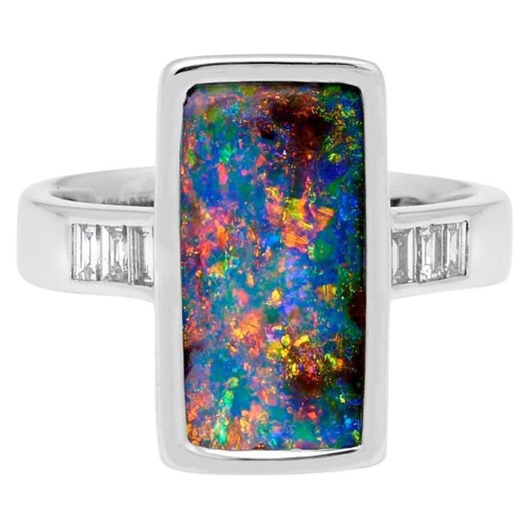 Anello Opale Boulder australiano naturale non trattato da 4,94 carati in oro bianco 18 carati