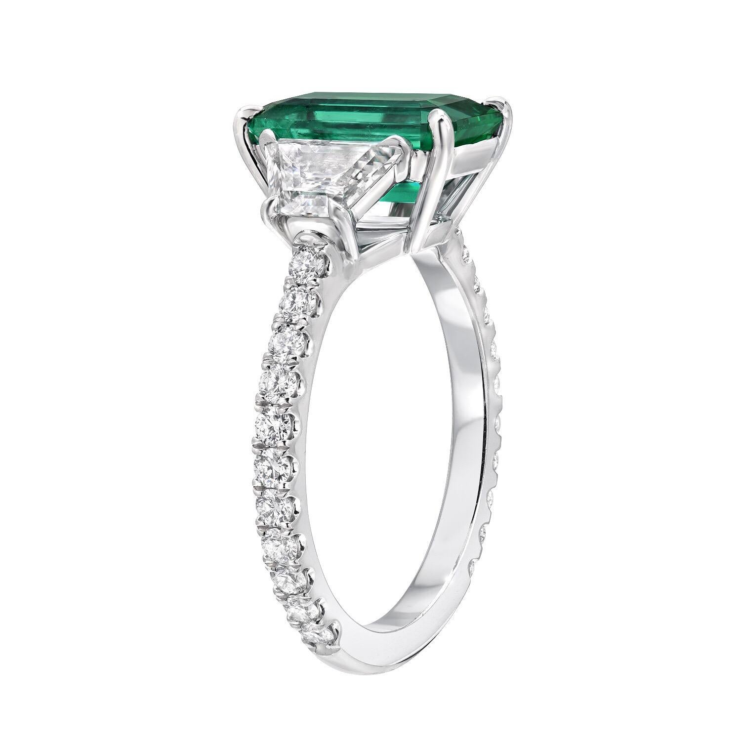 emerald cut emerald ring